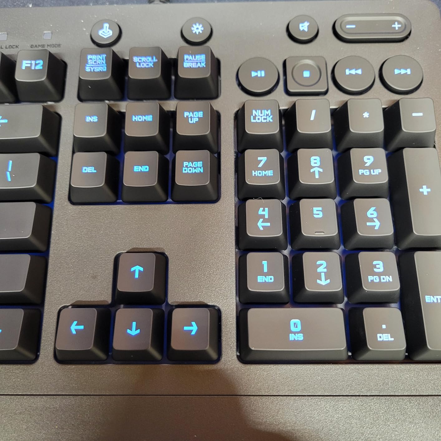Logitech G213 Prodigy Gaming Keyboard - Wired RGB Backlit Keyboard with Mech-Dome Keys, Palm Rest, Adjustable Feet, Media Controls, USB, Compatible with Windows - Black customer photo 1