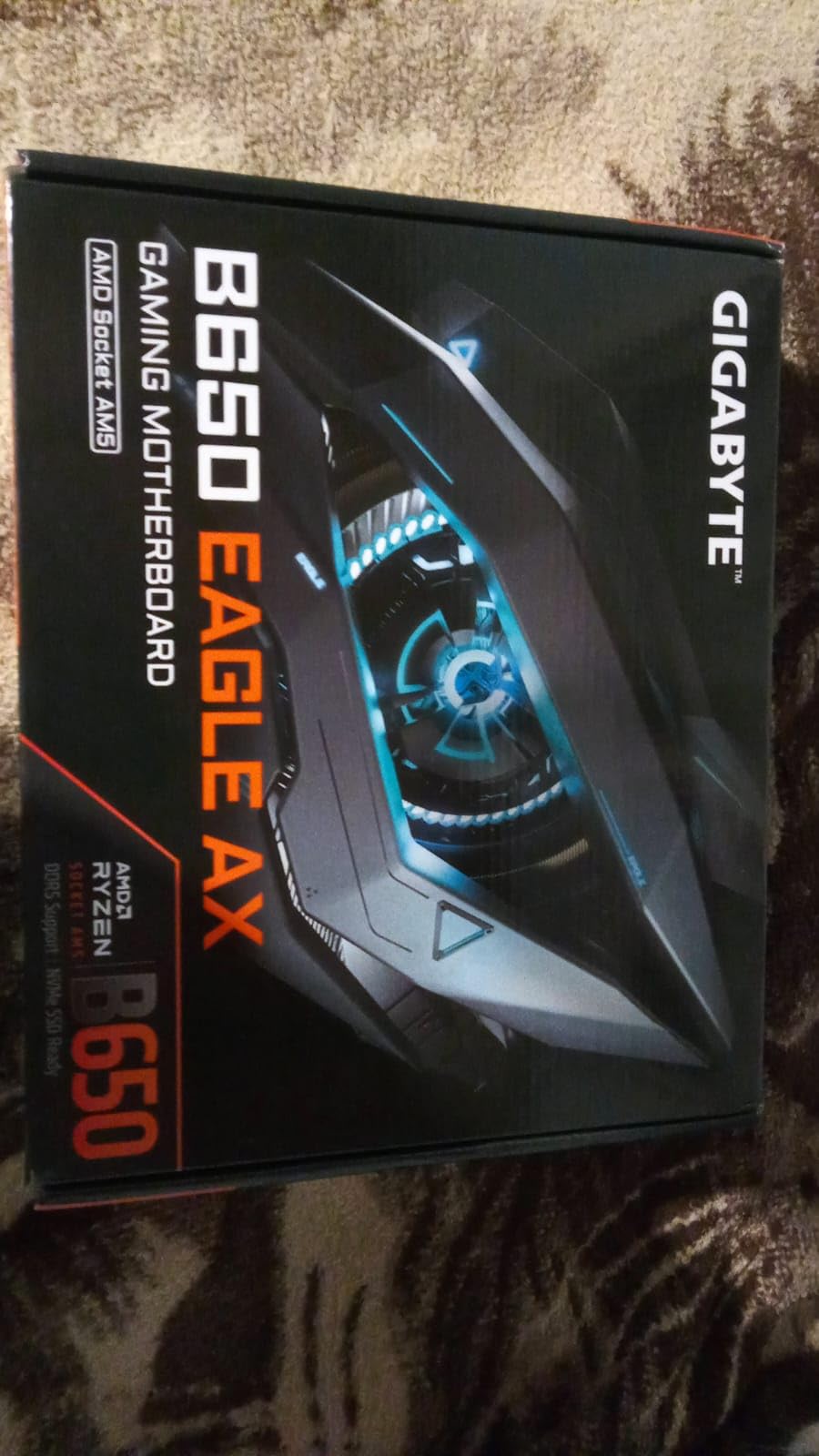GIGABYTE B650 Eagle AX AM5 LGA 1718 AMD B650 ATX Motherboard, DDR5, Triple M.2 (1x PCIe 5.0 M.2 + 2X PCIe 4.0 M.2), USB 3.2 Gen2x2 Type-C, AMD Wi-Fi 6E, Realtek GbE LAN customer photo 2