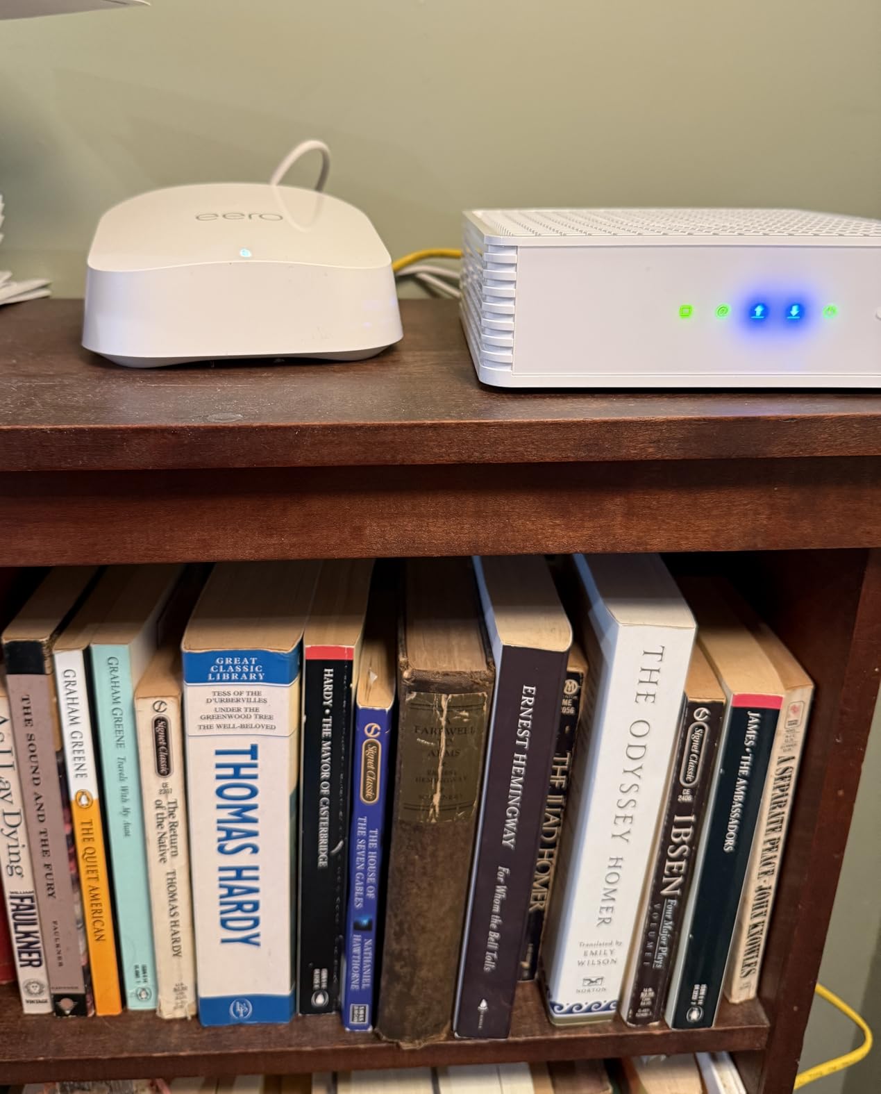 Hitron CODA DOCSIS 3.1 - Cable Internet ONLY (NOT Compatible with Fiber/DSL) | Up to 1 Gbps Cable Modem | Requires WiFi Router | Xfinity, Spectrum, Cox Certified customer photo 2