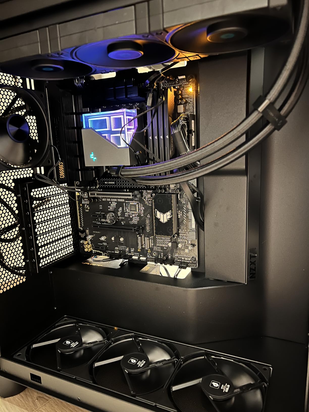 CORSAIR Vengeance DDR5 RAM 64GB (2x32GB) 5600MHz CL40-40-40-77 1.25V Intel XMP Desktop Computer Memory - Black (CMK64GX5M2B5600C40) customer photo 2
