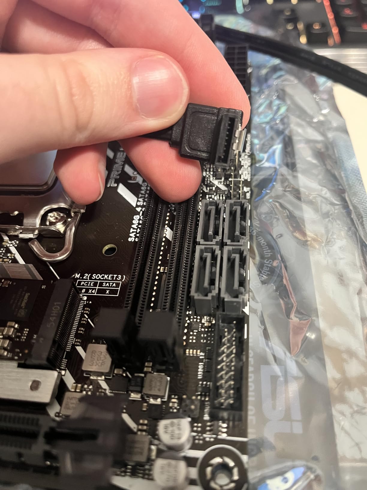 ASUS PRIME H610I-PLUS D4 LGA 1700 Mini-ITX Motherboard customer photo 2