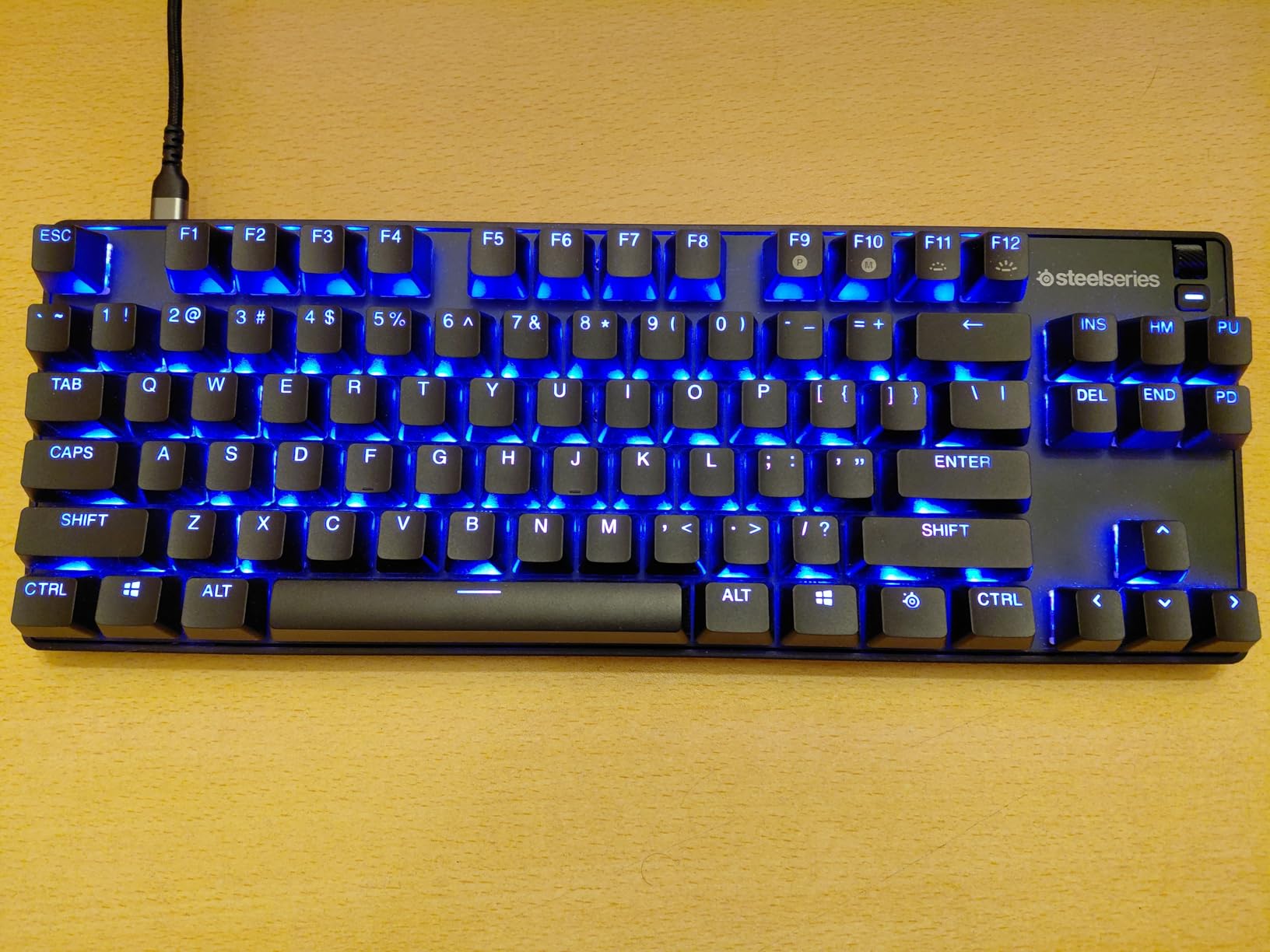 SteelSeries New Apex 9 TKL - HotSwap Optical Mini Keyboard - TKL Esports Design - Optical Switches - RGB Customization - Aluminum Alloy Frame - Double Shot PBT Keycaps customer photo 1