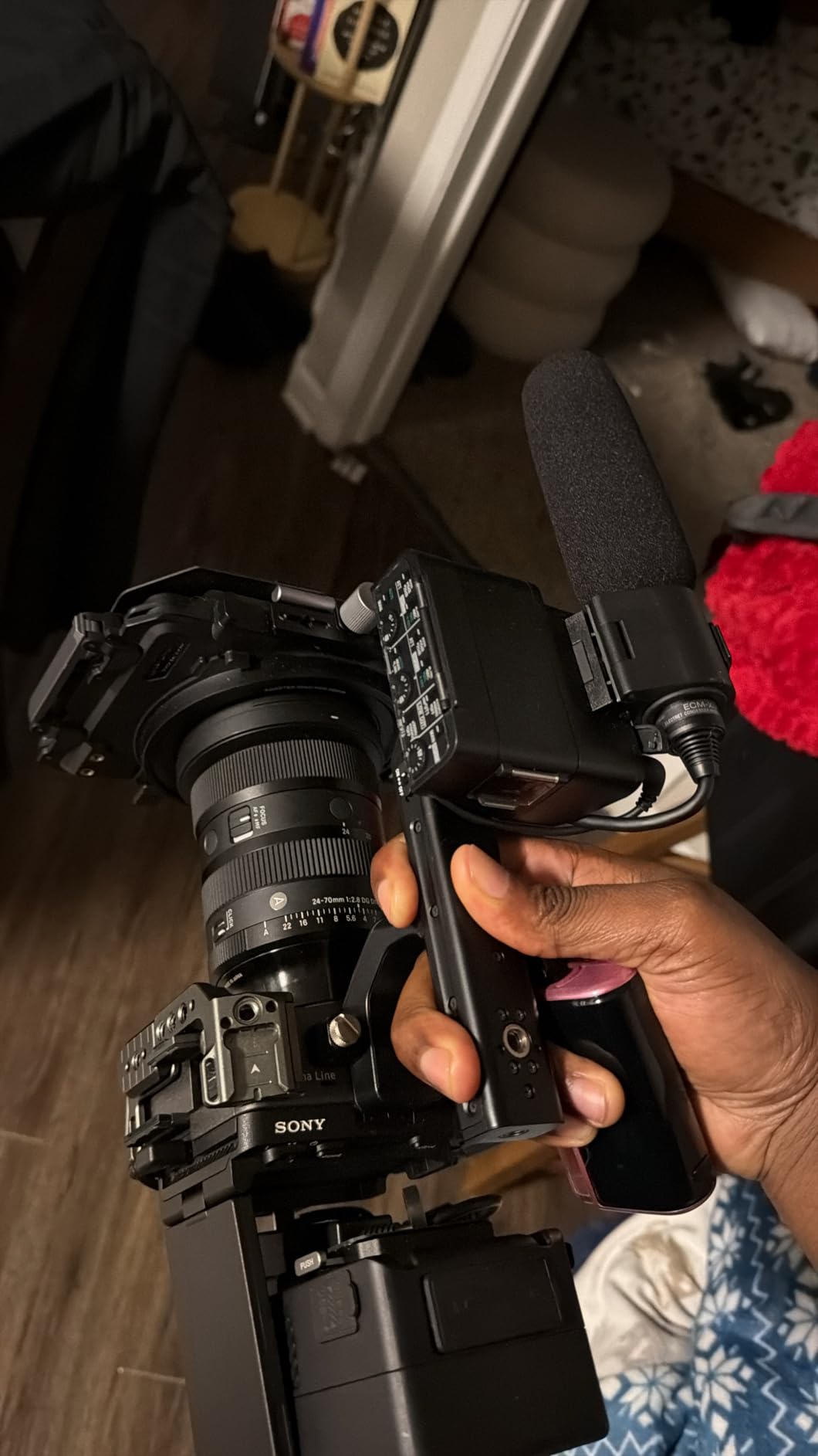 Cinema Line FX30 Super 35 Camera, Gray customer photo 1