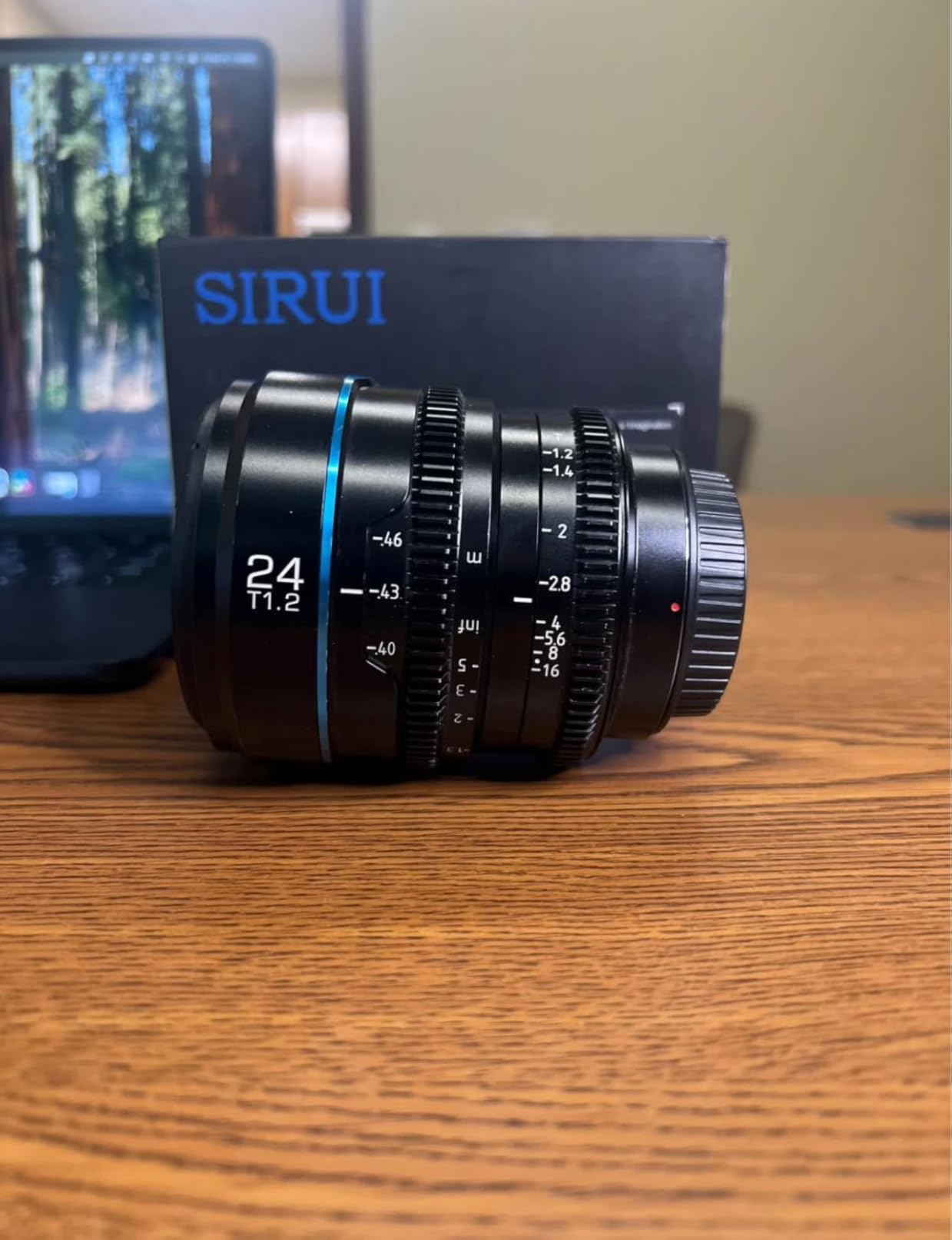 SIRUI Night Walker 35mm S35 Manual Focus Cine Lens, T1.2 Large Aperture Lens for E Mount Cameras, FX30, ZVE-10, A6500, A6600 (MS35E-B, Black) customer photo 1
