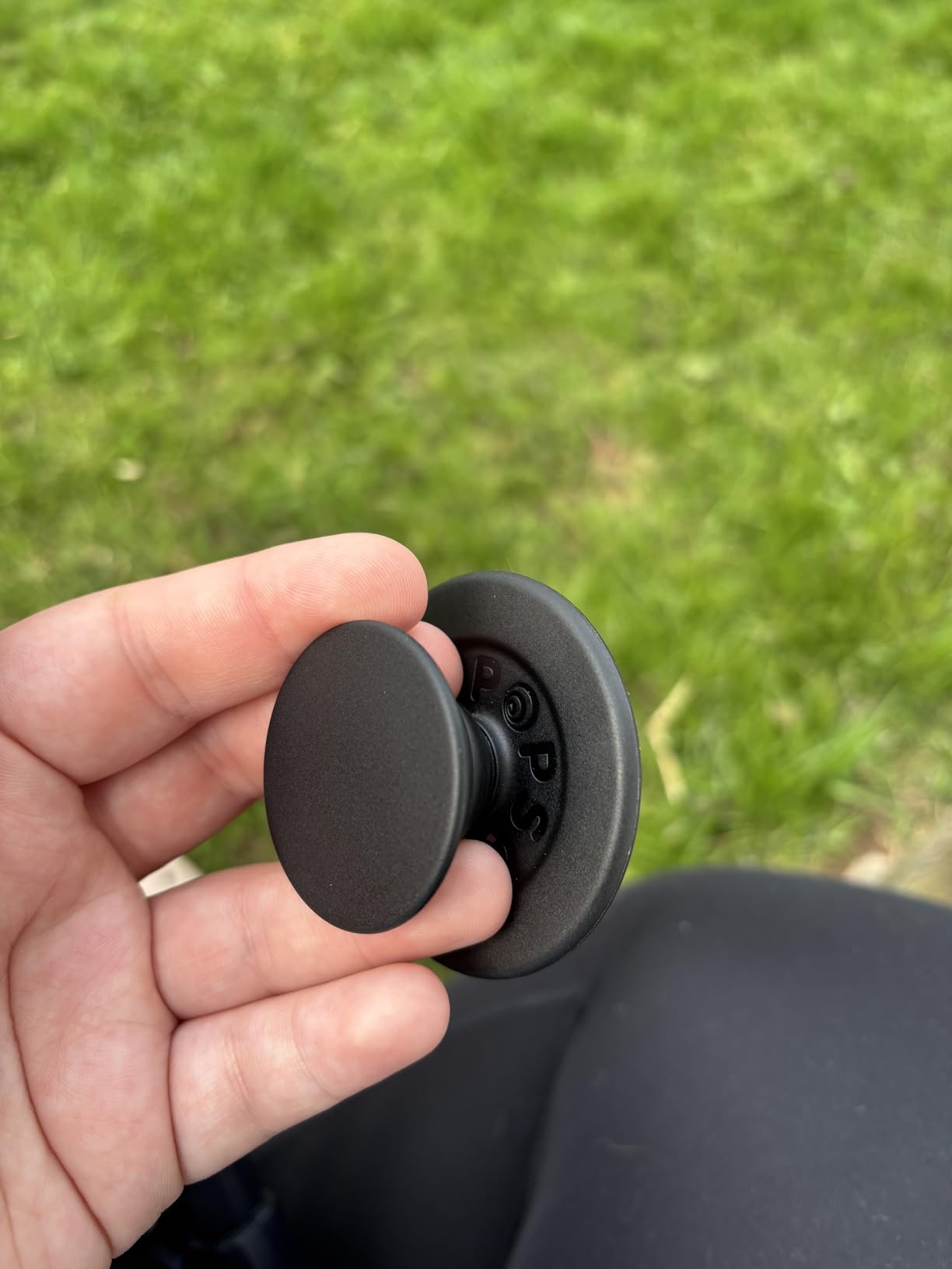 PopSockets Phone Grip for MagSafe, Magnetic Holder, Phone Stand - Black customer photo 2