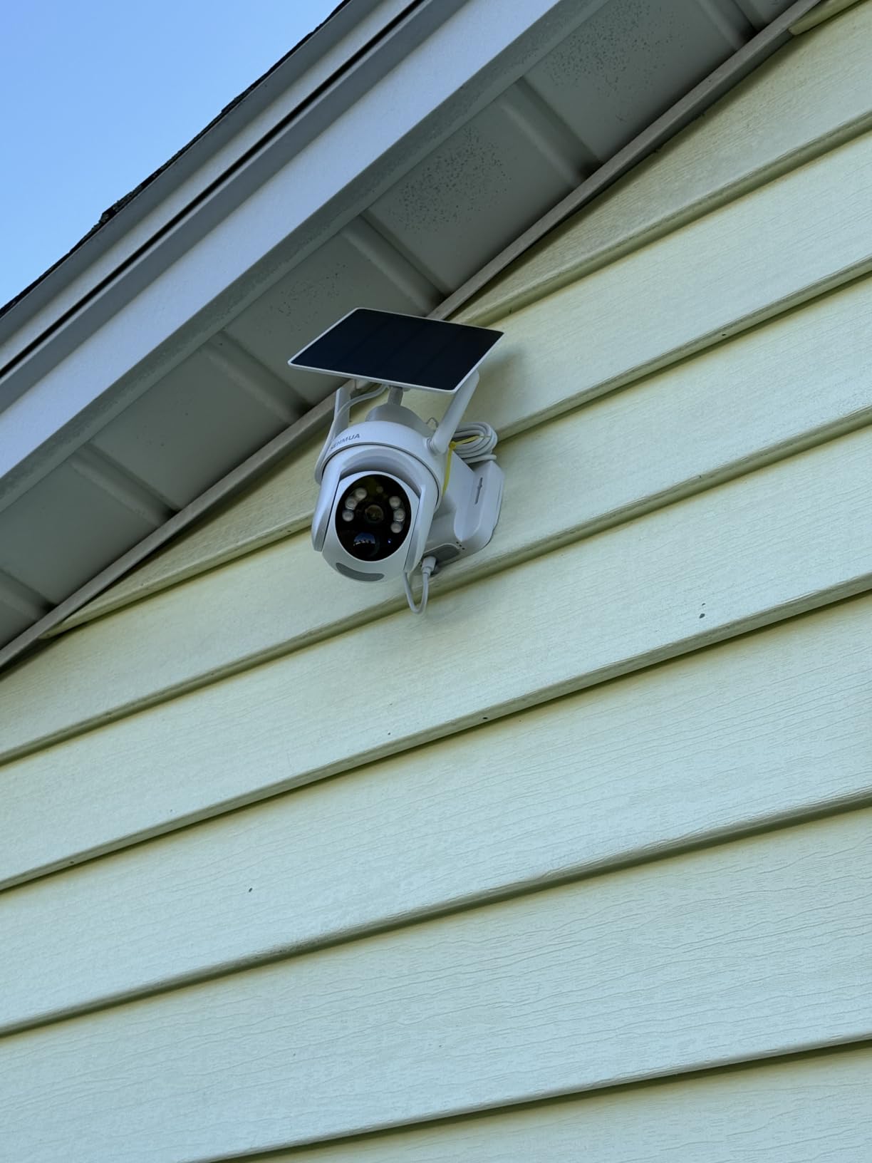 SEHMUA 2K Solar Security Cameras Wireless Outdoor, 2 Pack 360 View Pan/Tilt WiFi Security Camera Outside with Color Night Vision, Easy to Install, PIR Alarm, 2-Way Audio customer photo 1