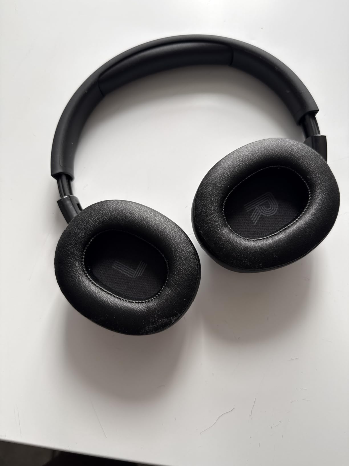 JBL Tune 720BT - Wireless Over-Ear Headphones with JBL Pure Bass Sound, Bluetooth 5.3, Up to 76H Battery Life and Speed Charge, Lightweight, Comfortable and Foldable Design (Blue) customer photo 2