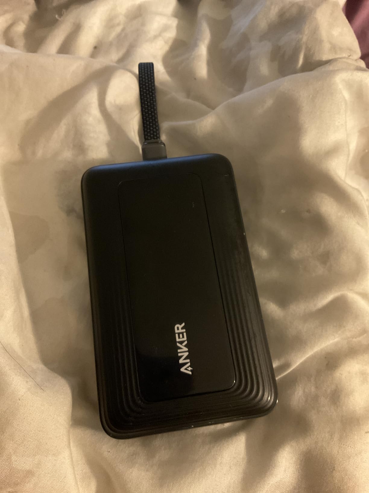 Anker Portable Charger, 10,000mAh 30W Power Bank, USB-C in and Out Fast Charging Battery Pack, Travel Essential Phone Power Bank, for iPhone 17/16, Galaxy and More customer photo 1