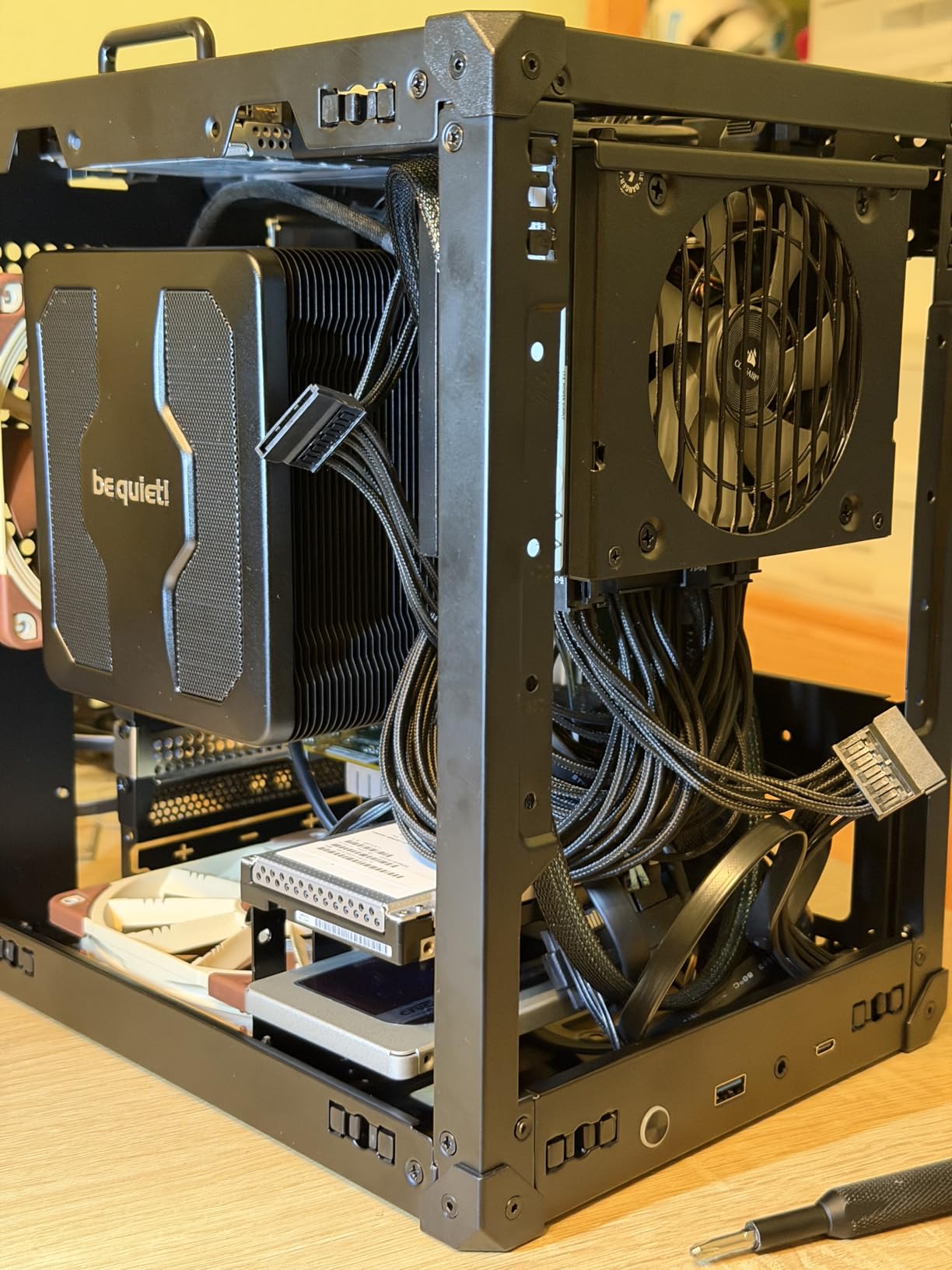 JONSBO C6-ITX Black Mini ITX Handled Mesh PC Case, Simple Compact Desktop Chassis, SP MB mini-ITX/Mini-DTX, ATX Power Bite (L140mm Max.), 170mm Tower Cooler,Tool-Free Open SFF Case, Black customer photo 1
