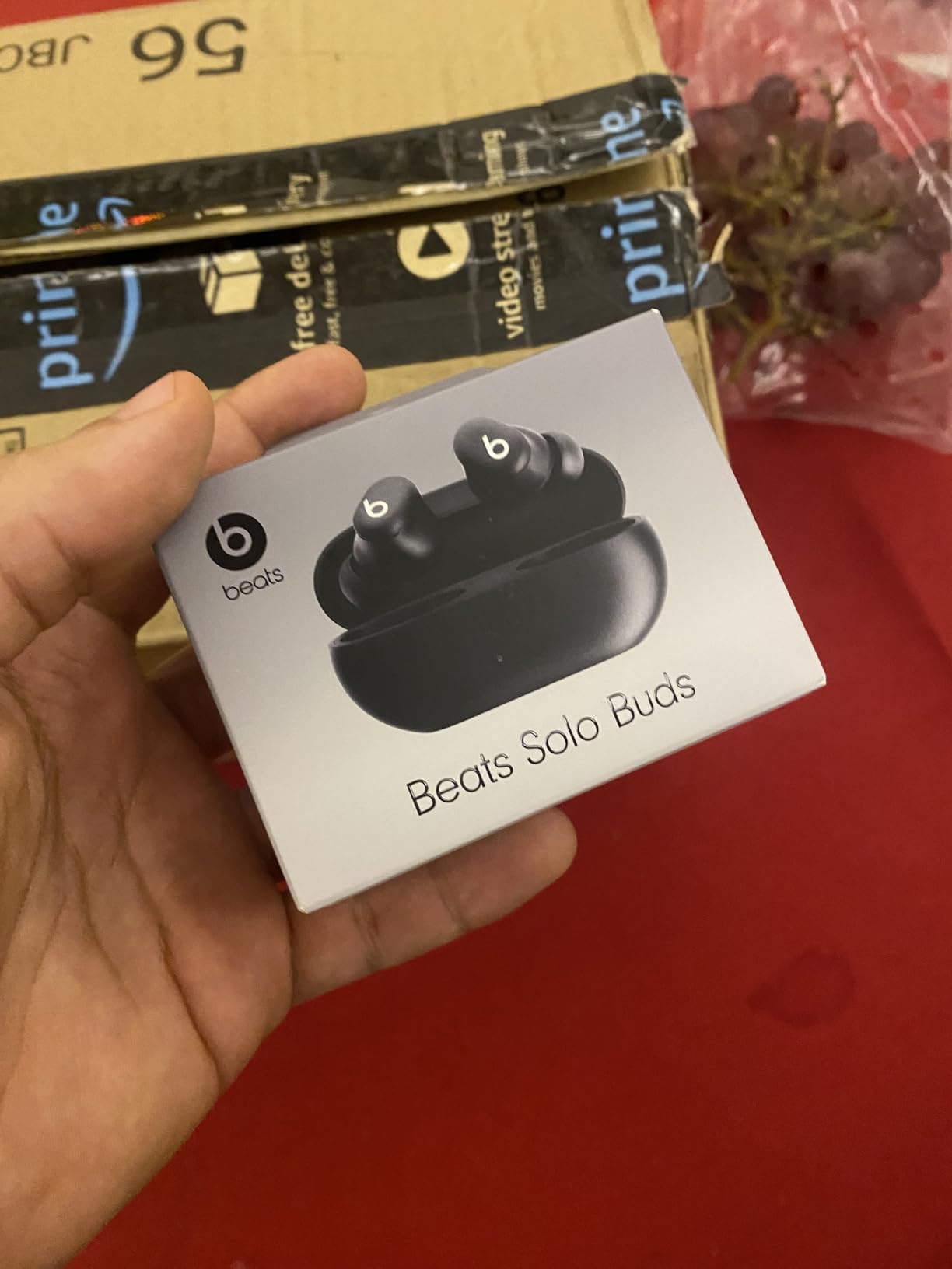 Beats Solo Buds - Wireless Bluetooth Earbuds | 18 Hours of Battery Life | Apple & Android Compatibility | Built-in Microphone - Storm Gray customer photo 1