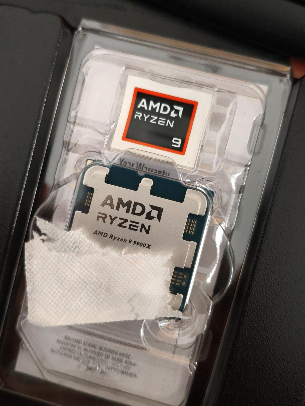 Ryzen 9 9900X 12-Core, 24-Thread Unlocked Desktop Processor customer photo 1