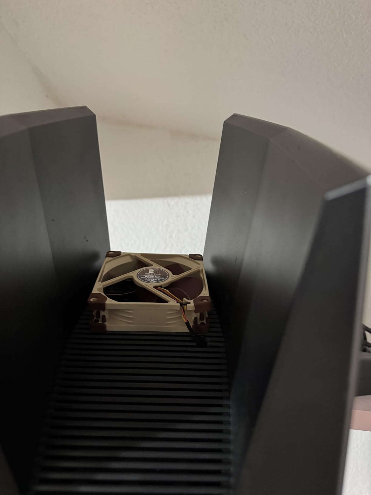Tri-Band BE19000 Wi-Fi 7 Gaming Router Archer GE800 | 12-Stream | 2x10G + 4x2.5G Ports, USB 3.0 | Turbo Acceleration, Dedicated Gaming Port & Panel, RGB Lighting, HomeShield, Free Expert Help customer photo 2