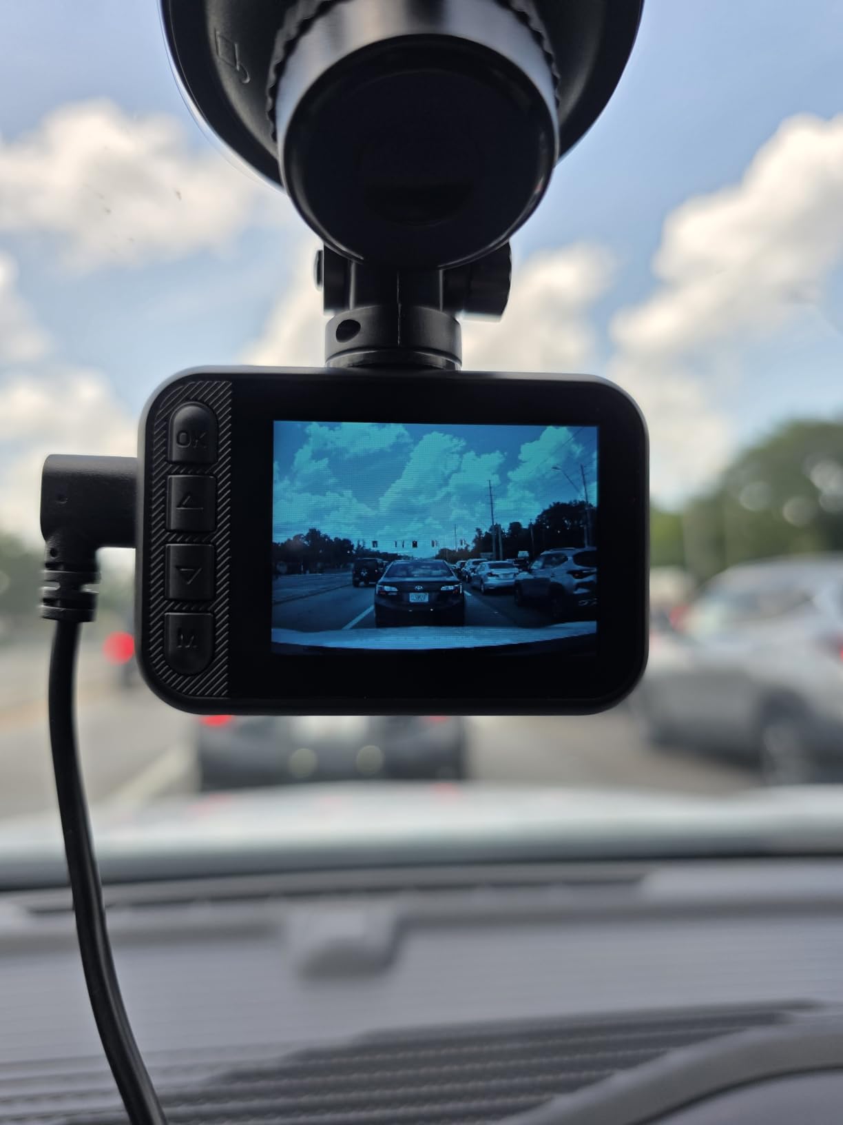 E-YEEGER Dash Cam Front and Rear, 2.5K Dual Dash Camera for Cars, 2560P Mini Car Camera, 2 inch IPS Screen, WDR Night Vision, 24 Hours Parking Monitor, G-Sensor, Support 256 GB Max customer photo 1