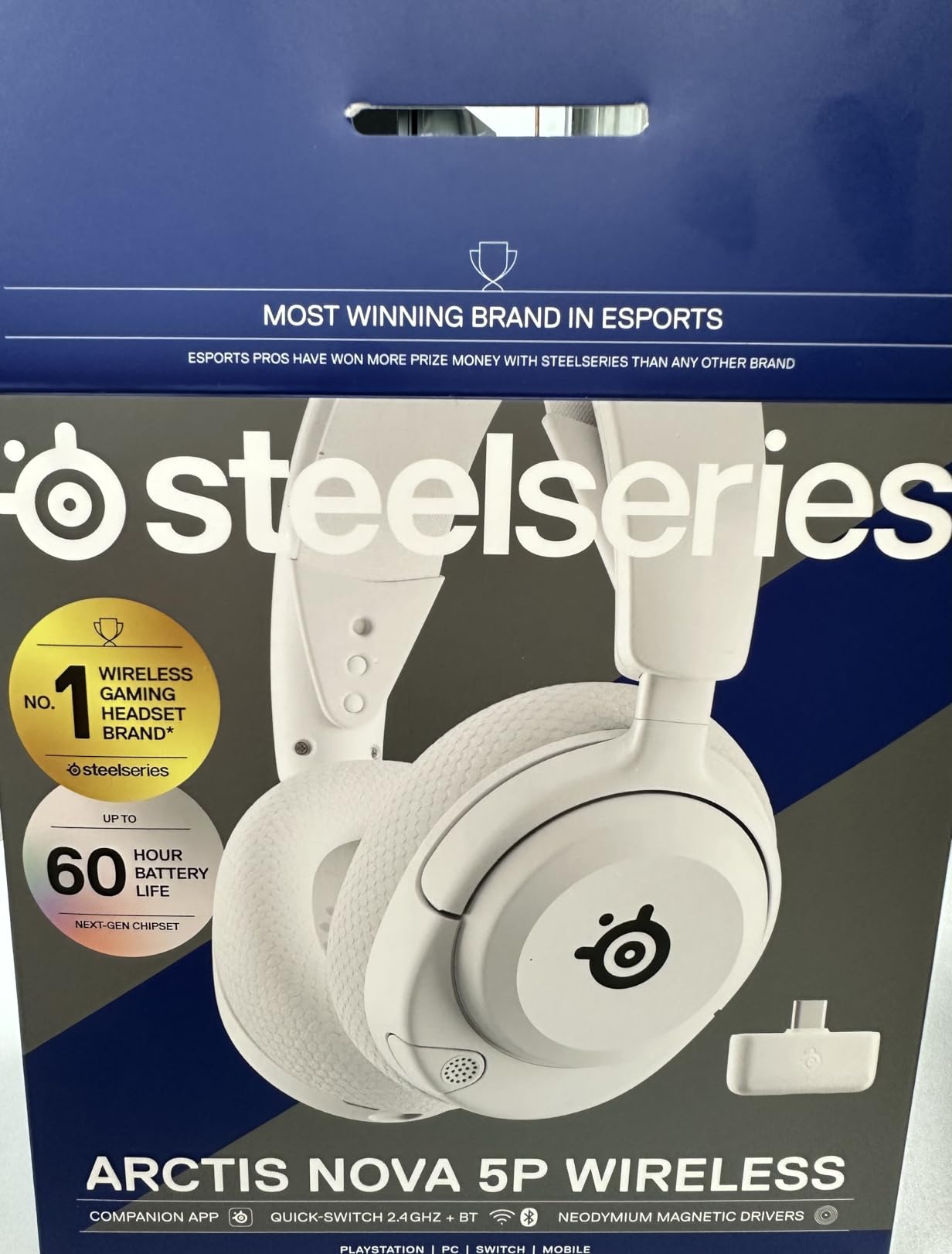Arctis Nova 5P Wireless Multi-System Gaming Headset - White - Neodymium Magnetic Drivers - 100+ Audio Presets - 60 HR Battery - 2.4GHz or BT - Gen2.X Mic - PS5, PS4, PC, Switch, Mobile customer photo 2