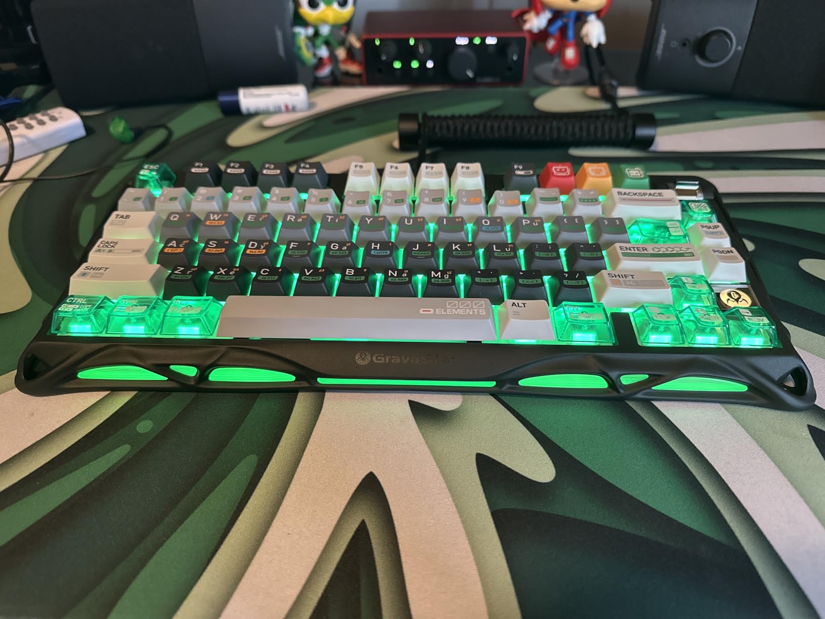 GravaStar Mercury K1 75% Wireless Mechanical Gaming Keyboard, Aluminum Alloy, Gasket Compact Custom Keyboard Hot-Swap Socket, Linear Switches, RGB Backlit - Gradient Black customer photo 2