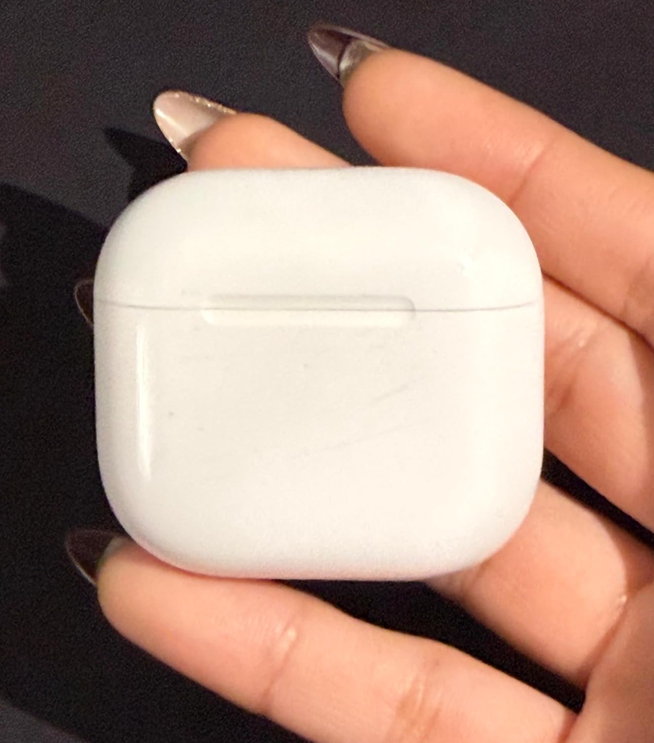 Apple AirPods 4 Wireless Earbuds, Bluetooth Headphones, Personalized Spatial Audio, Sweat and Water Resistant, USB-C Charging Case, H2 Chip, Up to 30 Hours of Battery Life, Effortless Setup for iPhone customer photo 2