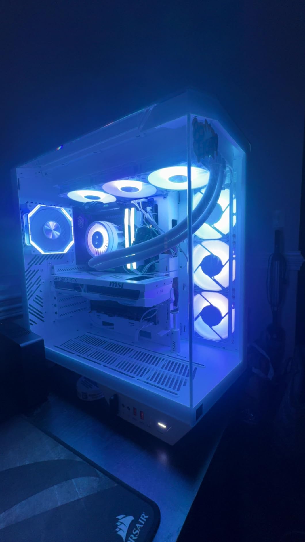 darkFlash Full-Tower ATX Gaming PC Case, Back Plug-in Motherboard, Vertical GPU Mounting, Dual-Chamber, Panoramic Glass, Up to 2 x 360mm Radiators, RTX 40 Compatible(DY470) (4 PWM ARGB Fans, Black) customer photo 1