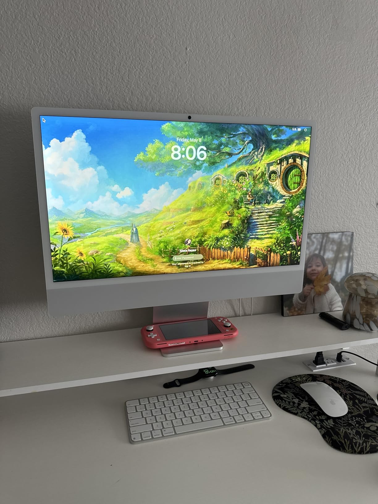 2024 iMac All-in-One Desktop Computer with M4 chip with 10-core CPU and 10-core GPU: Built for Apple Intelligence, 24-inch Retina Display, 16GB Unified Memory, 256GB SSD Storage; Green customer photo 2