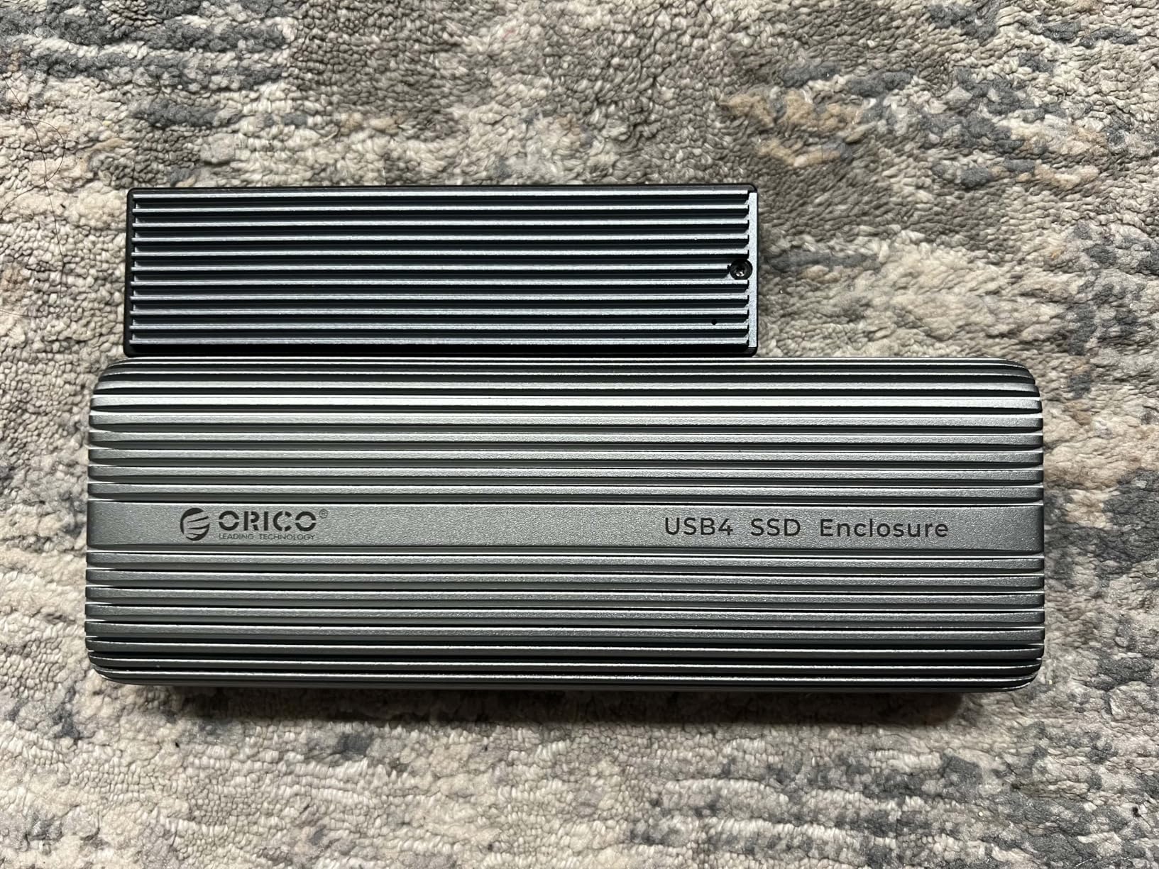 ORICO 40Gbps M.2 NVMe SSD Enclosure with Cooling Fan, Tool Free Aluminum M.2 Adapter Compatible with Thunderbolt 4/3 USB3.2/3.1/3.0/2.0, Max 8TB Capacity-ACOM2 customer photo 2
