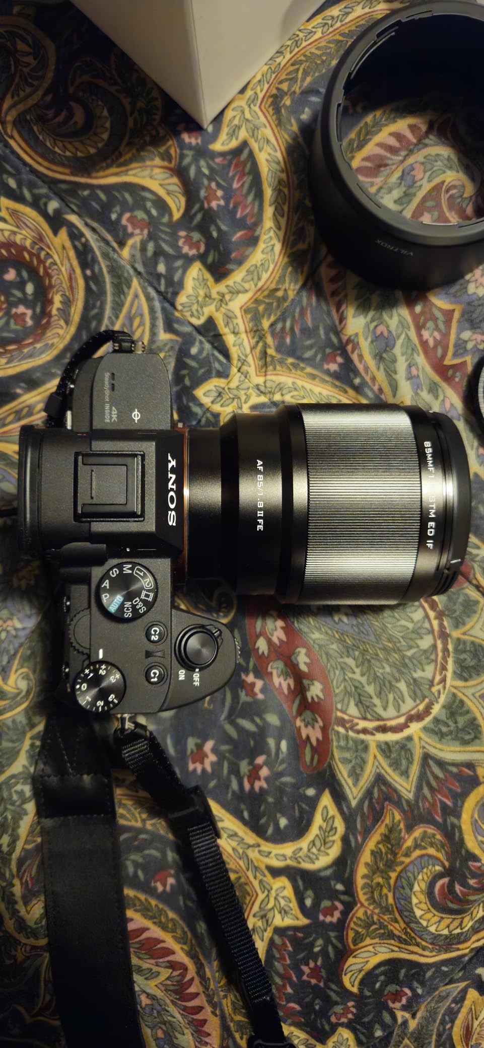 VILTROX AF 135mm F1.8 LAB FE Lens for Sony E Mount, 135mm f/1.8 Wide-Angle Fixed-Focus Telephoto Full Frame Lens Compatible with Sony a7IV a9 a7RII a7CII FX3 ZVE1 A1 a6700 a6400 ZV-E10II customer photo 1