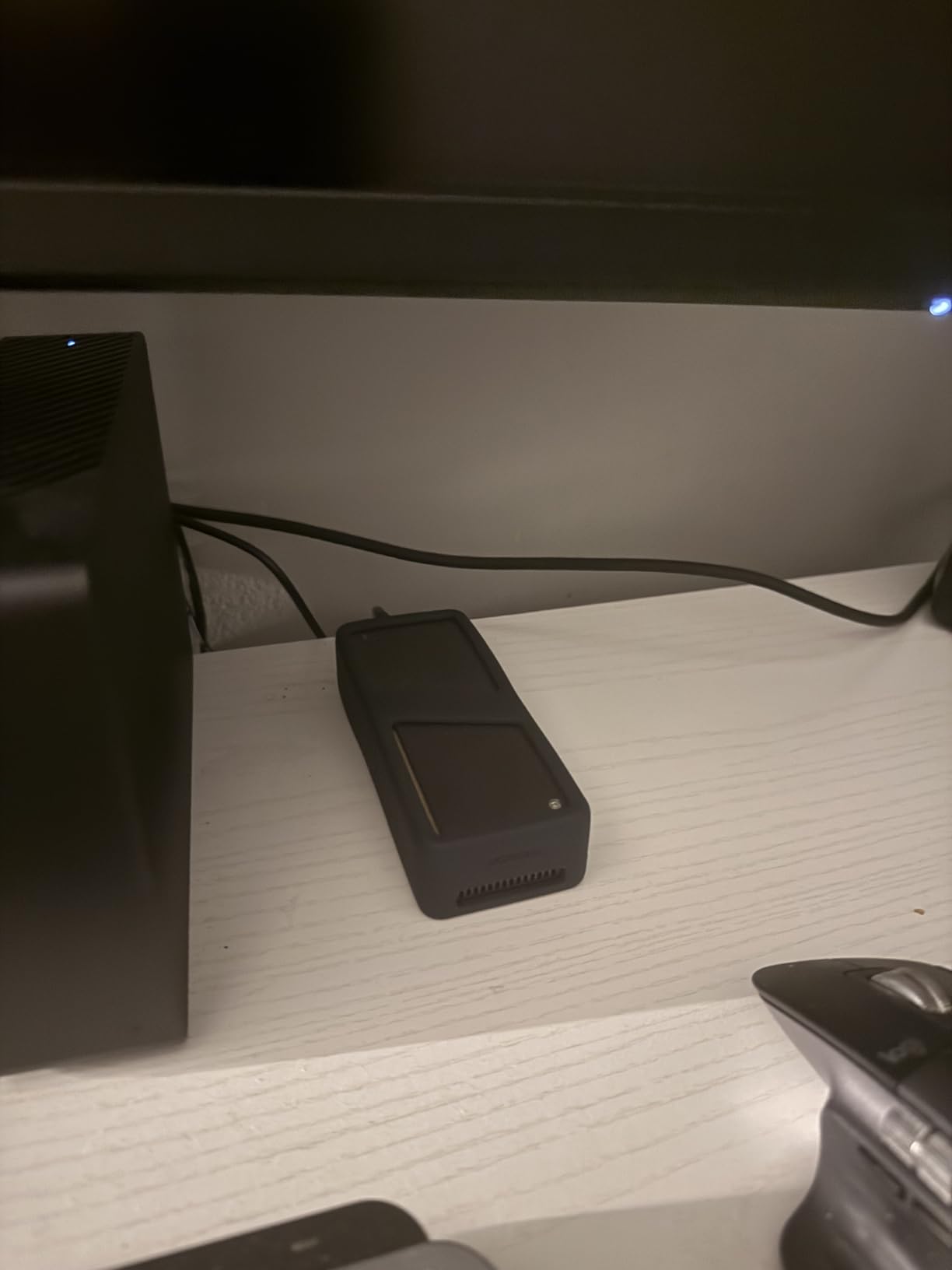UGREEN 80Gbps M.2 NVMe SSD Enclosure with Cooling Fan, Compatible with Thunderbolt 5/4/3/USB 4/3.2/3.1/3.0 M-Key/(M&B) Key NVMe 2280 SSD up to 8TB customer photo 1