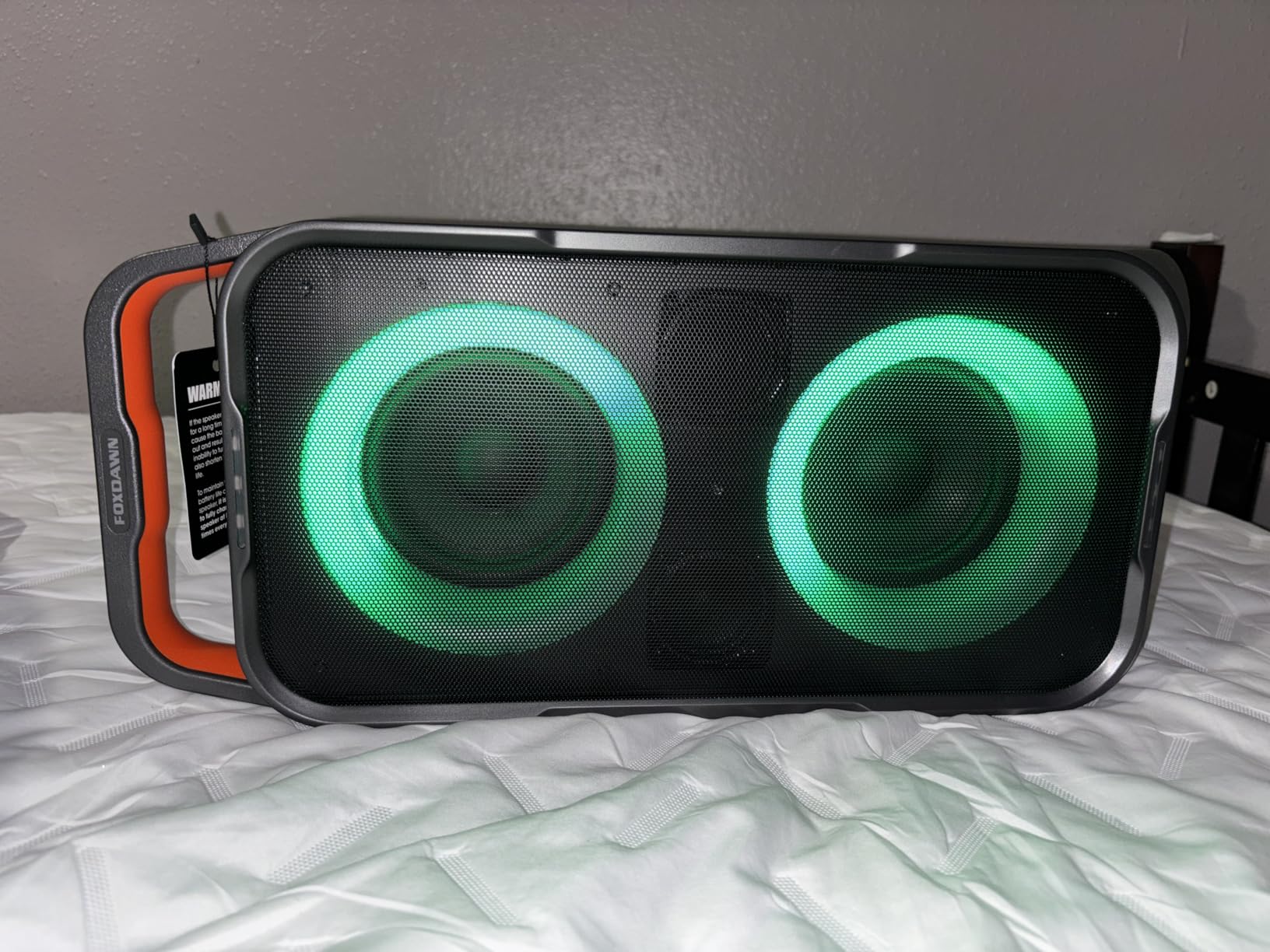 Foxdawn Portable Bluetooth Speaker: 240W Peak Powerful Loud Sound Deep Bass Wireless Boombox Large Subwoofer 15 Hours Battery Life Fast Charging with Led Light Show for Party Outdoor Camping Backyard customer photo 2