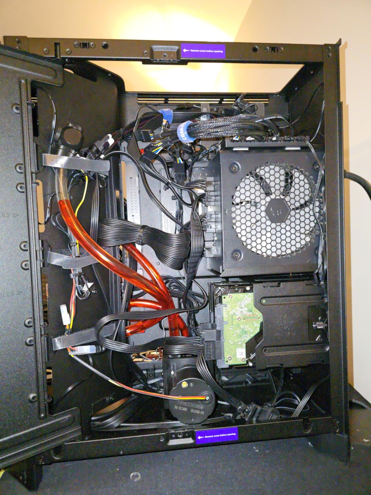 NZXT H9 Flow (2025) - Large Dual-Chamber ATX Mid-Tower Airflow PC Case - Includes 3 x 140mm & 1 x 120mm Fans - 420mm Radiator Support - Tempered Glass - Back-Connect Ready - Black customer photo 1