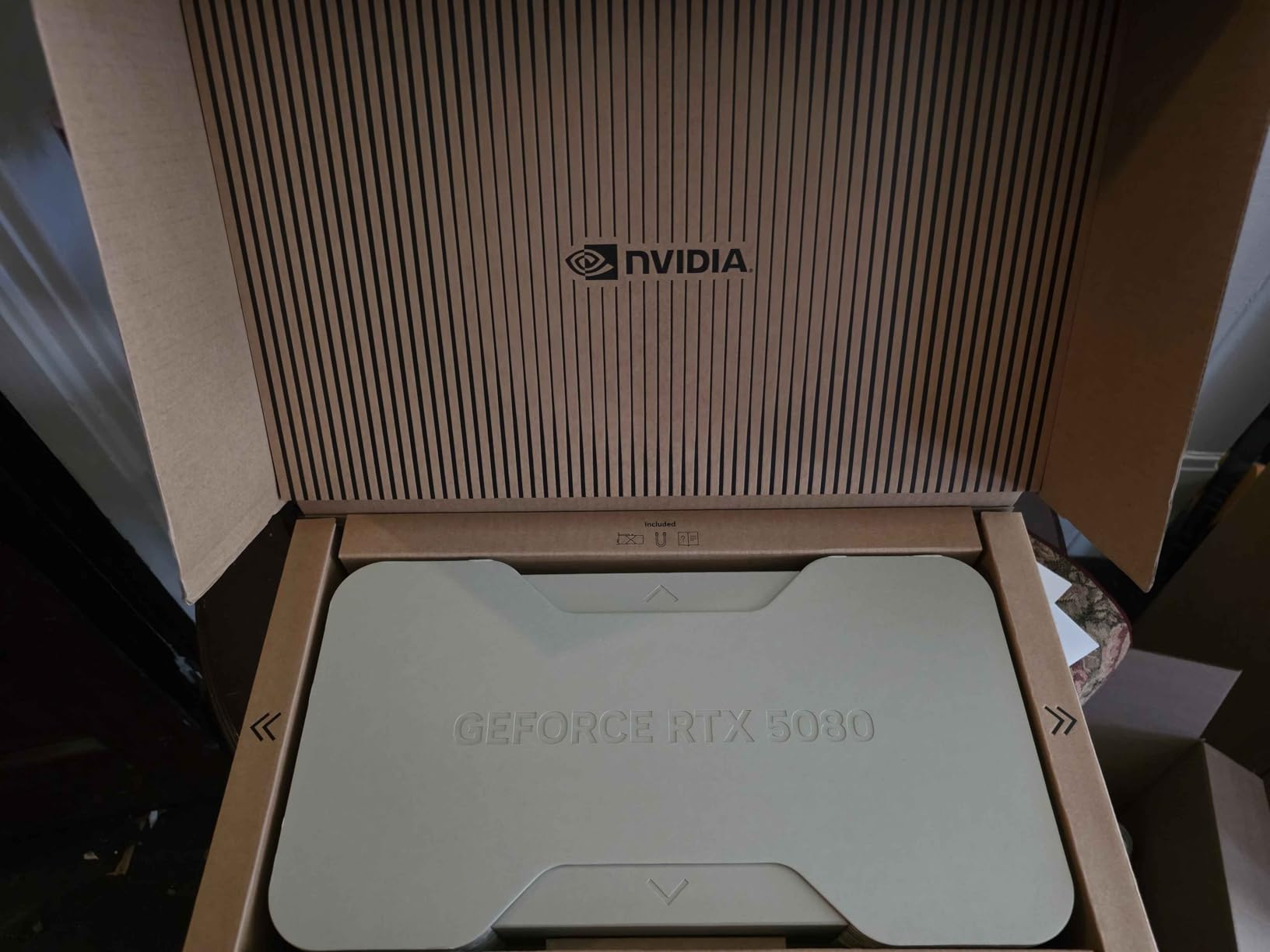 GeForce RTX 5080 Founders Edition customer photo 2