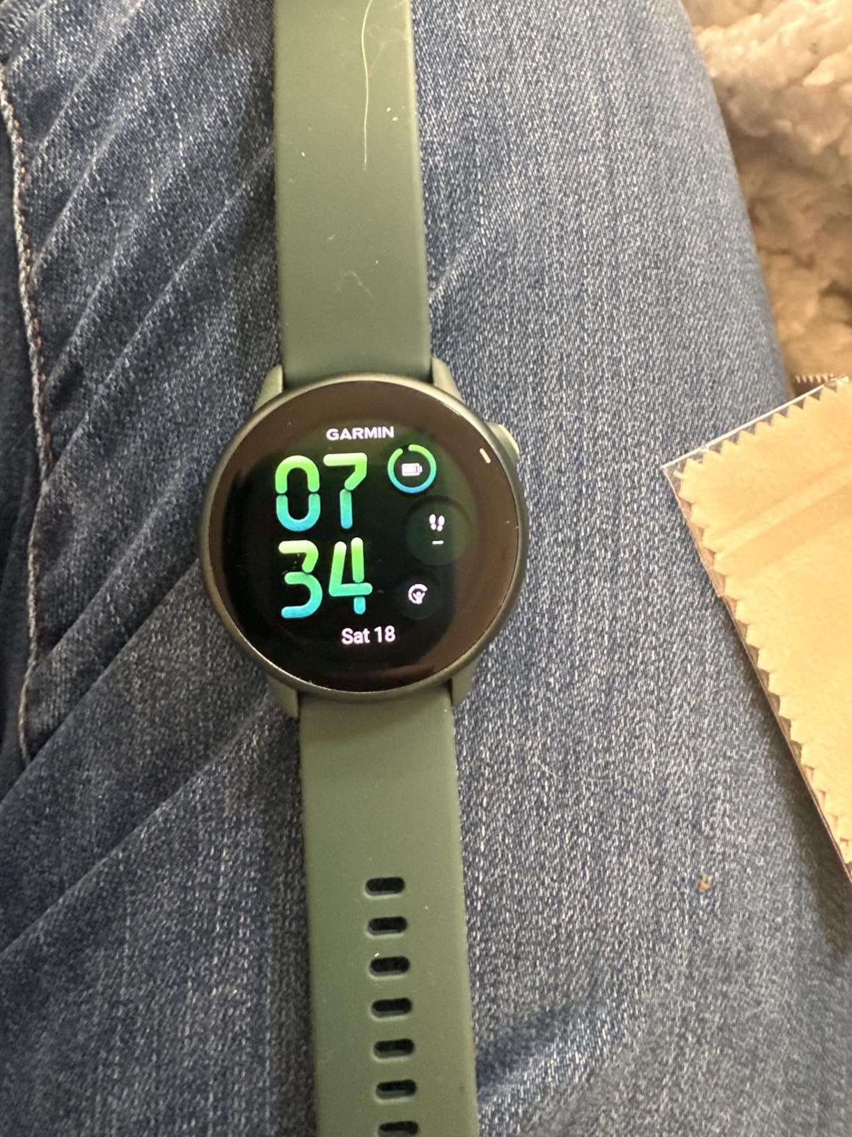 Garmin vivoactive 6, Health and Fitness GPS Smartwatch, AMOLED Display, Up to 11 Days of Battery, Slate with Black Band customer photo 2