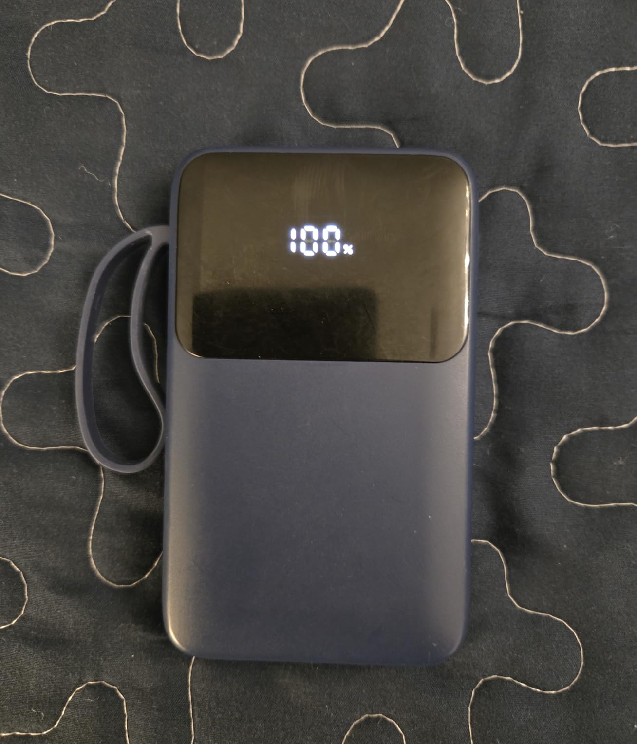 Power Bank, 15000mAh Portable Charger with Built in Cable, 22.5W Fast Charging, 6 Outputs, Slim Travel Essential Battery Pack with LED Display, Compatible with iPhone 17/16/15/14/13, iPad, Black customer photo 1