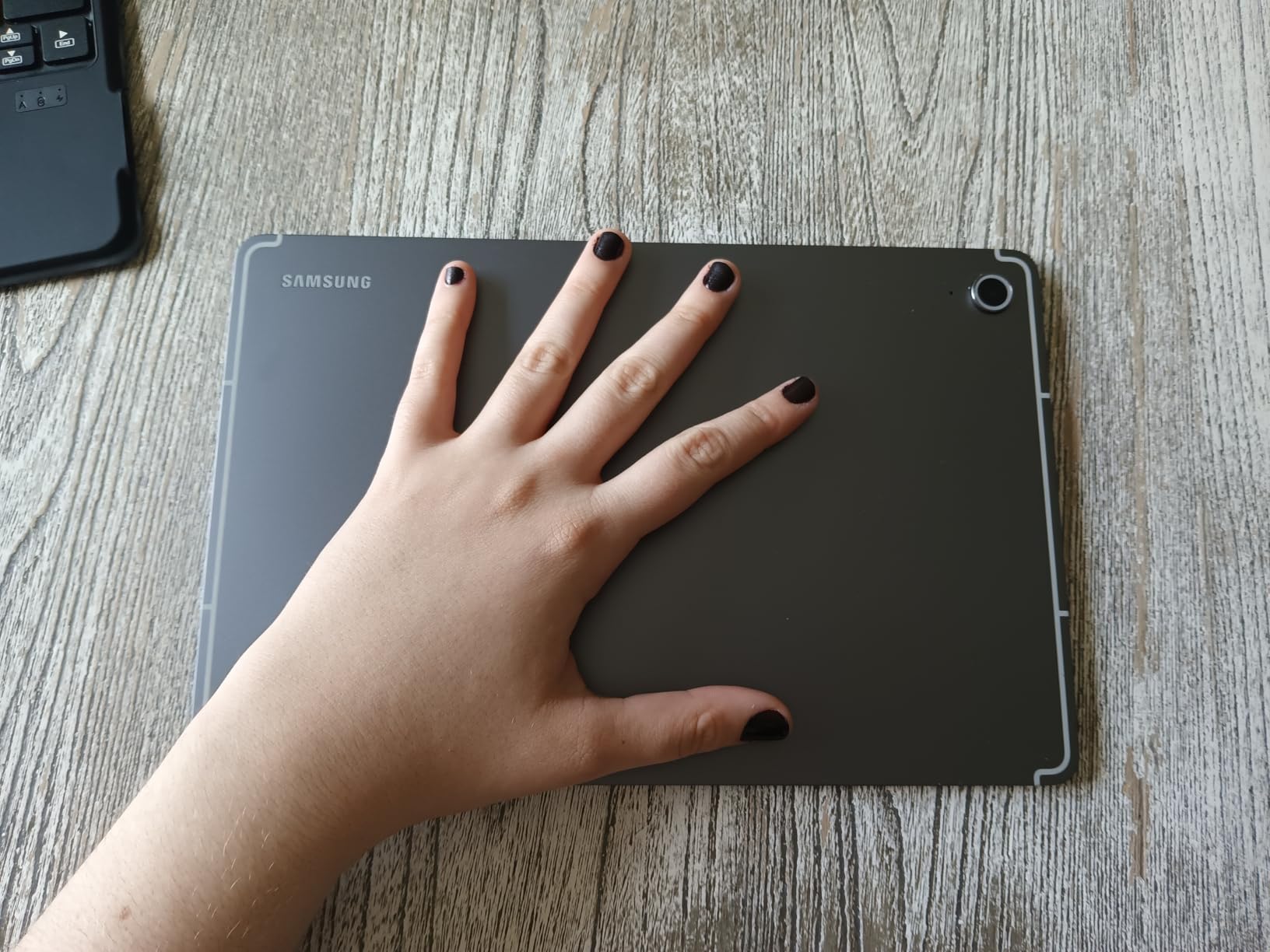 Samsung Galaxy Tab S10 FE Android Tablet (10.9