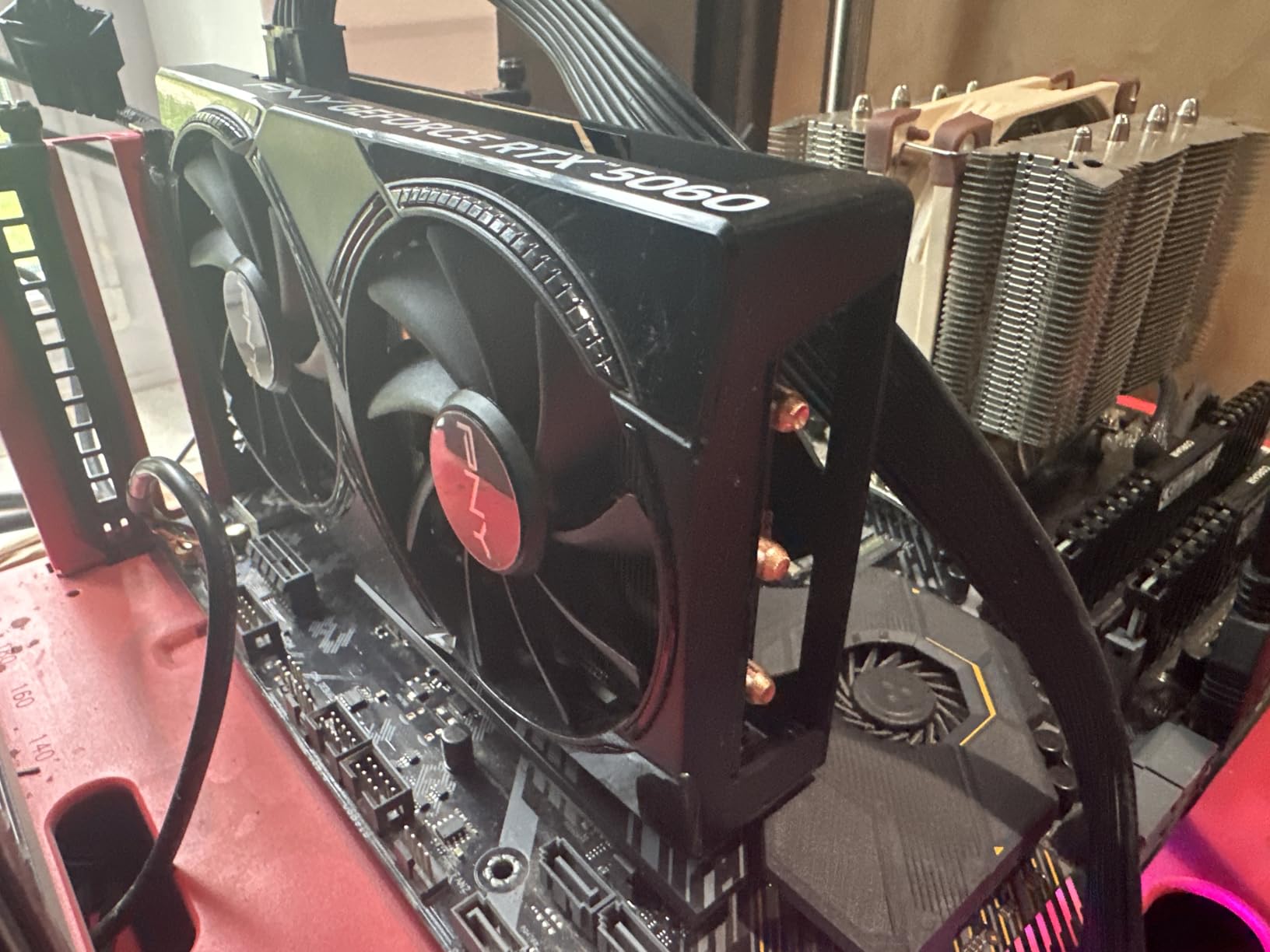 ASRock NVIDIA GeForce RTX 5060 Epic-X ARGB OC Triple Fan, 8GB GDDR7, 128-bit, SFF-Ready, PCIe 5.0, HDMI/DP 2.1, NVIDIA Blackwell Architecture, DLSS 4 customer photo 1