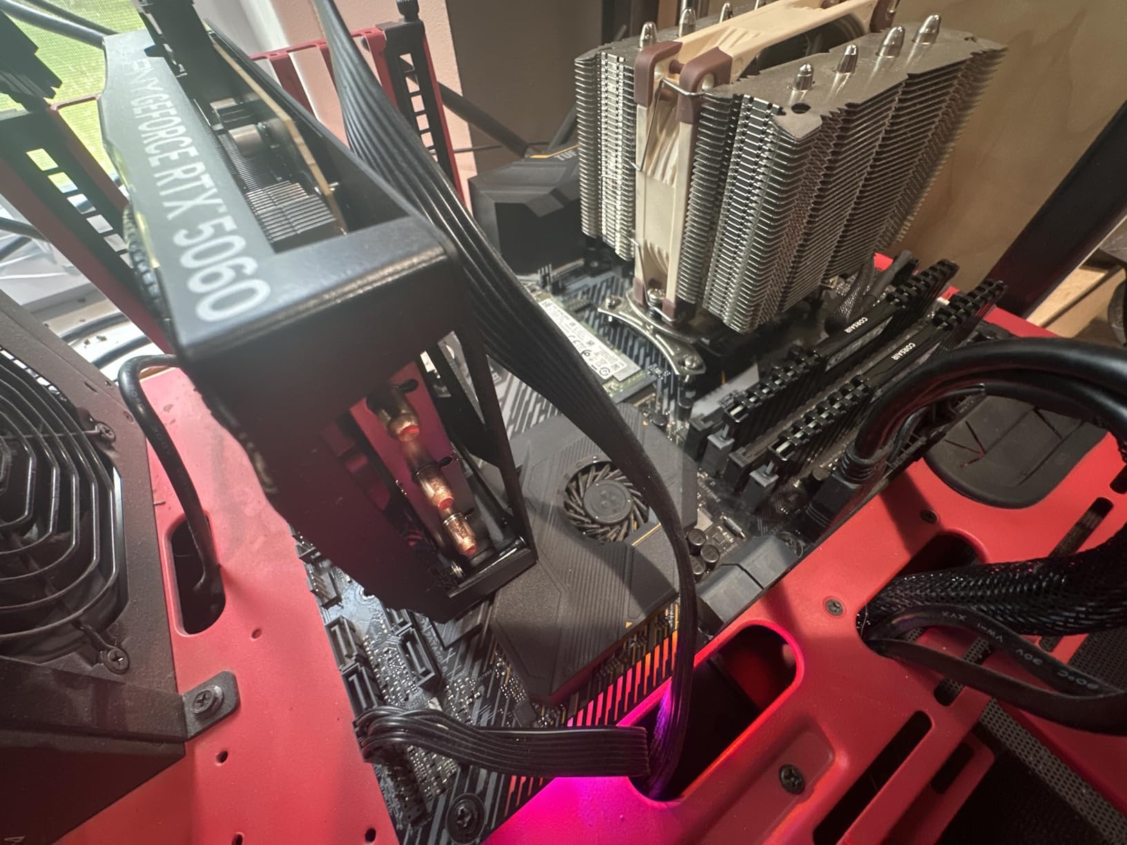 ASRock NVIDIA GeForce RTX 5060 Epic-X ARGB OC Triple Fan, 8GB GDDR7, 128-bit, SFF-Ready, PCIe 5.0, HDMI/DP 2.1, NVIDIA Blackwell Architecture, DLSS 4 customer photo 2