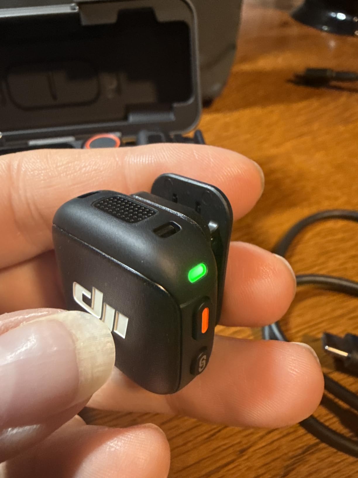 DJI Mic 3 (2 TX + 1 RX + Charging Case), Wireless Microphone for iPhone/Camera/Android customer photo 1
