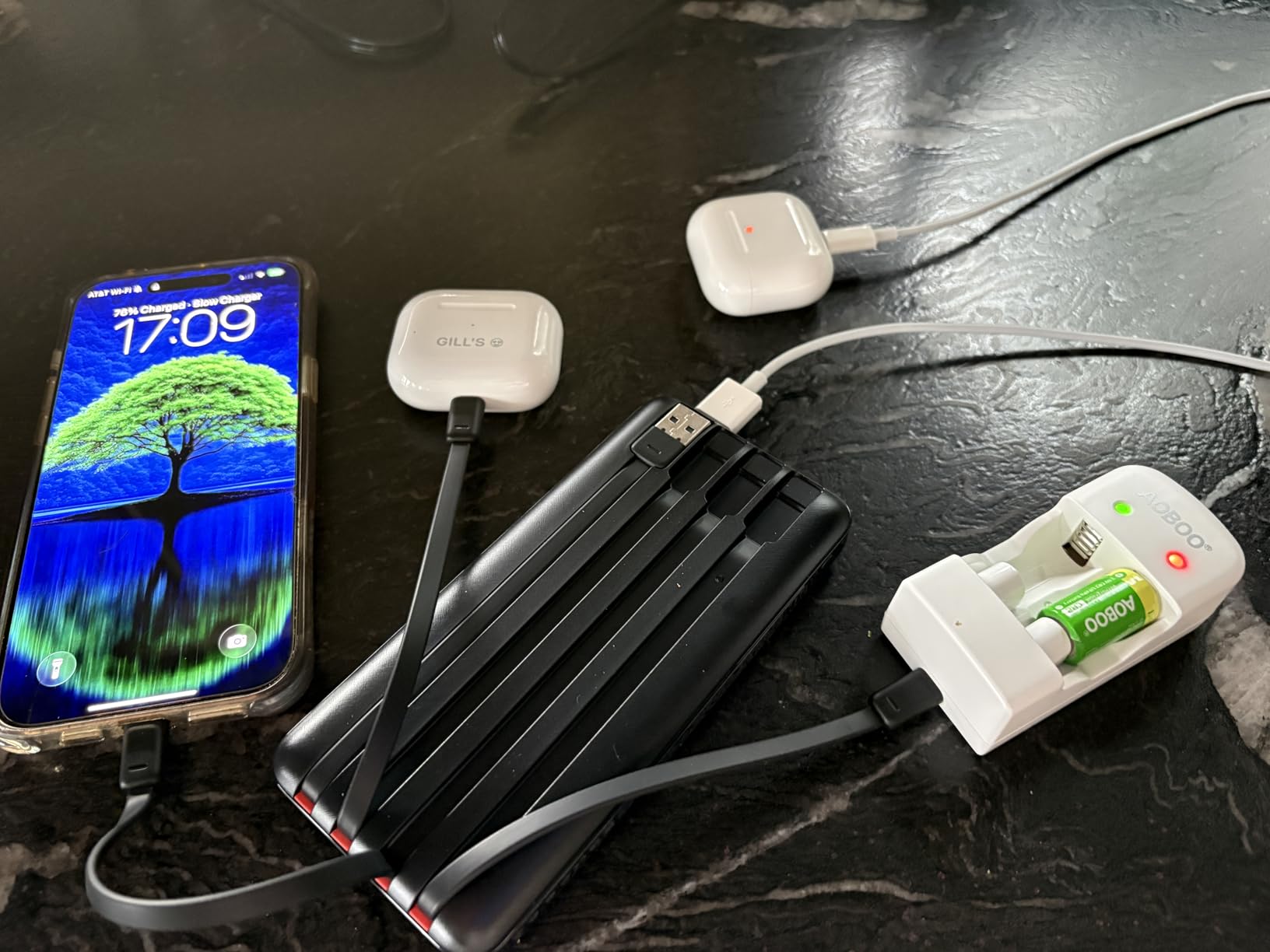 Orfeika 20000mAh Power Bank Fast Charging, Portable Charger with 4 Built-in Cables & 6 Outputs, 20W PD USB C Battery Pack Compatible with iPhone 16/15, Galaxy, Android, iPad & More customer photo 1