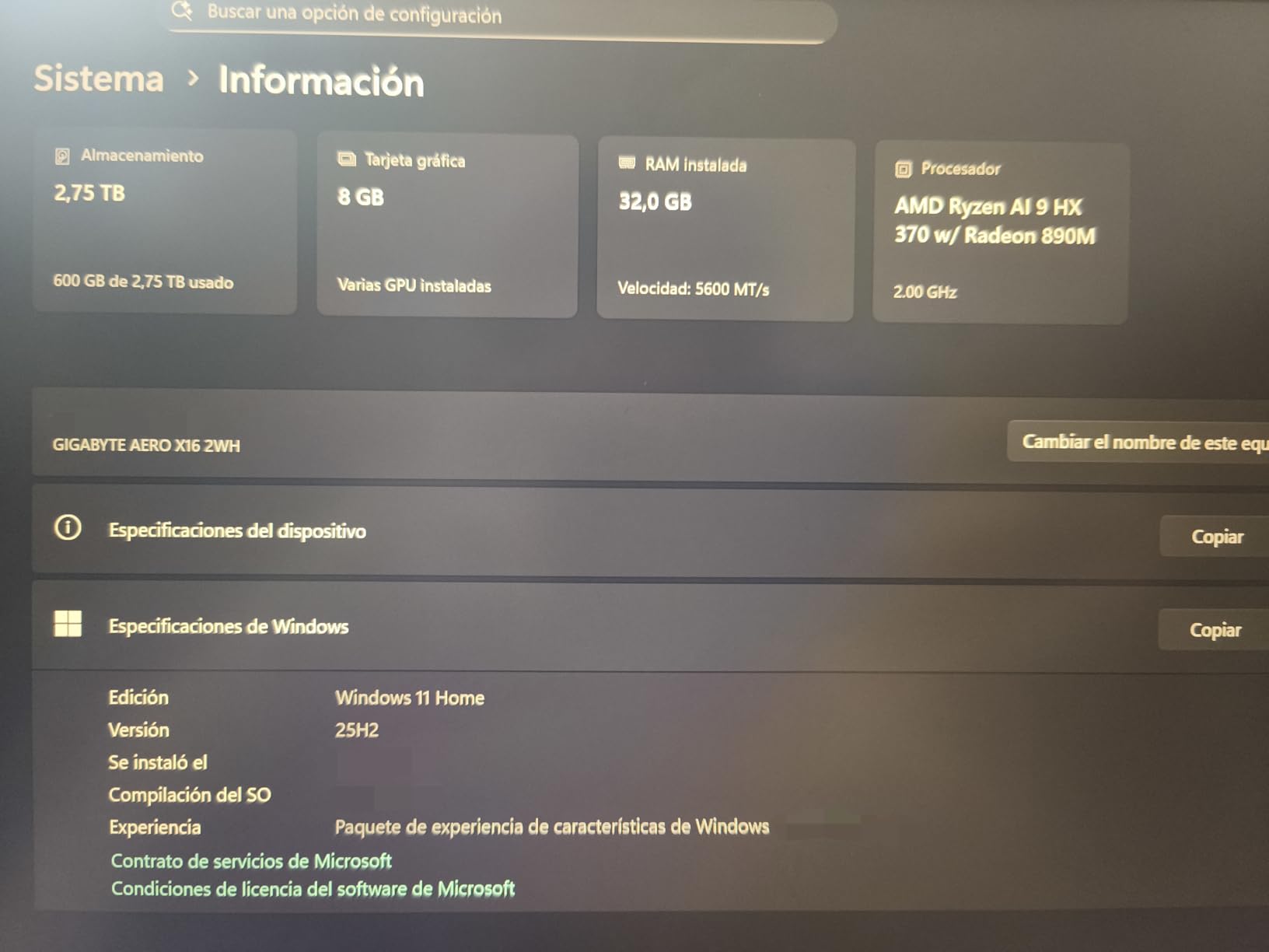 GIGABYTE AERO X16, Copilot+ PC - 165Hz 2560x1600 WQXGA - NVIDIA GeForce RTX 5070 - AMD Ryzen AI 9 HX 370-1TB SSD with 32GB DDR5 RAM - Windows 11 Home - Space Gray customer photo 2