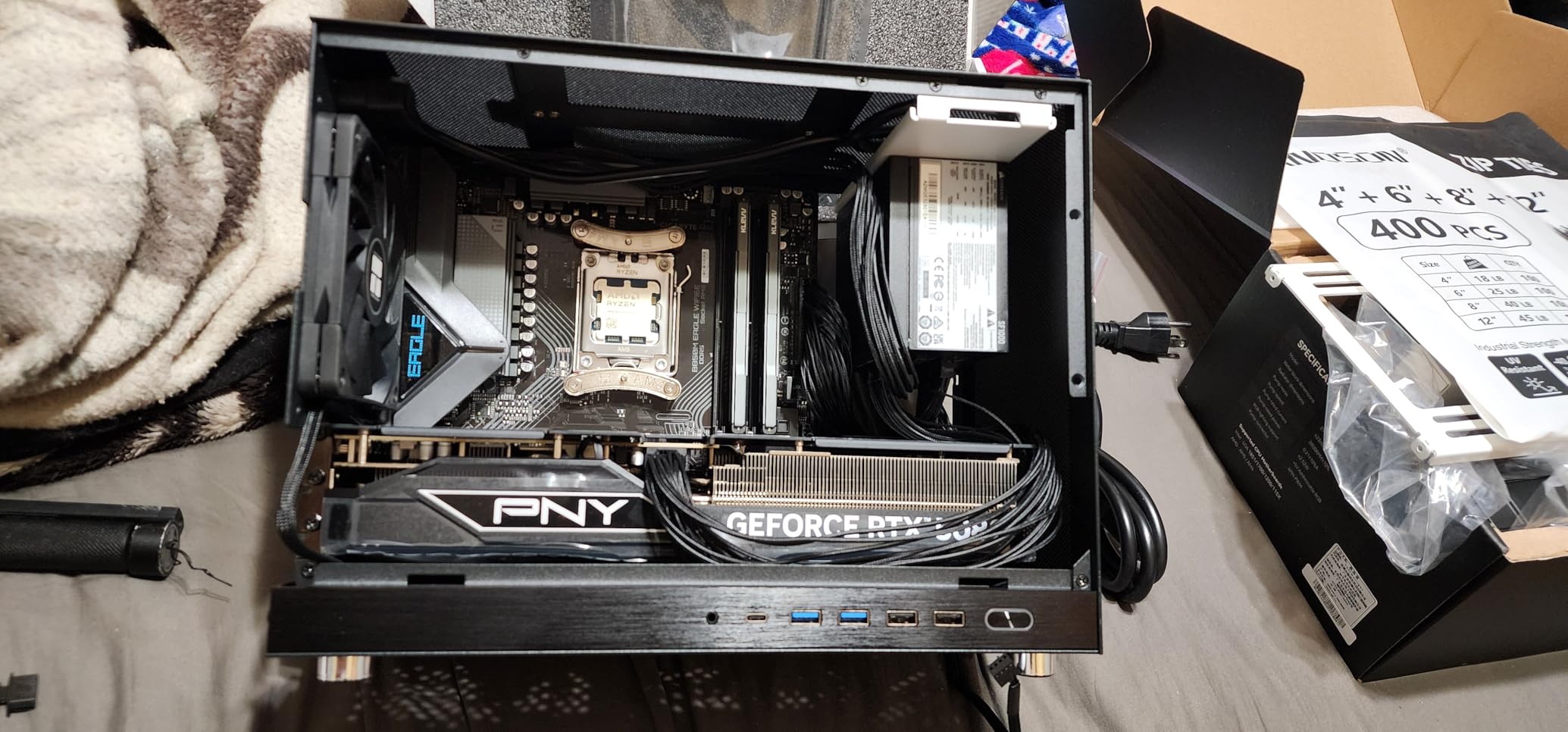 GIGABYTE B850M Eagle WIFI6E AMD AM5 mATX Motherboard, Support AMD Ryzen 9000/8000/7000 Series, DDR5, 8+2+2 Power Phase, 2X M.2, PCIe 5.0, USB-C, WIFI6E, 2.5GbE LAN, EZ-Latch, 3-Year Warranty customer photo 2