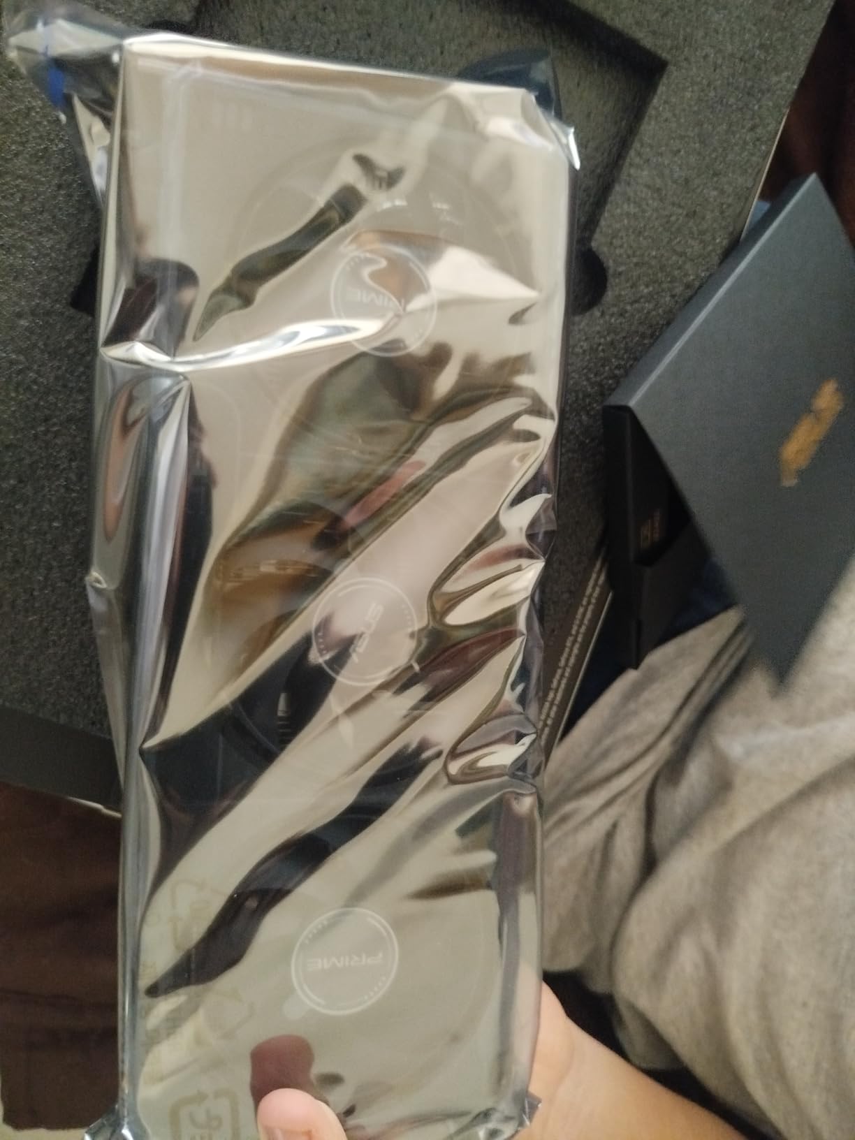 Dual NVIDIA GeForce RTX 5050 8GB GDDR6 OC Edition (PCIe 5.0, 8GB GDDR6, DLSS 4, HDMI 2.1b, DisplayPort 2.1b, 2-Slot, Axial-tech Fan Design, 0dB Technology, Dual BIOS), 3 Year Warranty customer photo 2