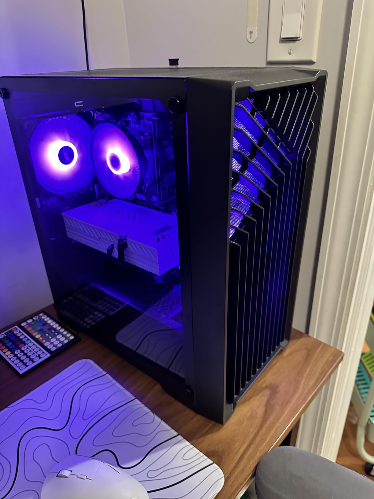 Gaming Desktop PC Computer, Intel Core i7 3.6 GHz up to 4.0 GHz,AMD Radeon RX 580 8G GDDR5,16GB RAM,1TB NVME SSD, Windows 11 Pro, WiFi, Bluetooth 5.0, VR Ready,RGB Fans x4 customer photo 2