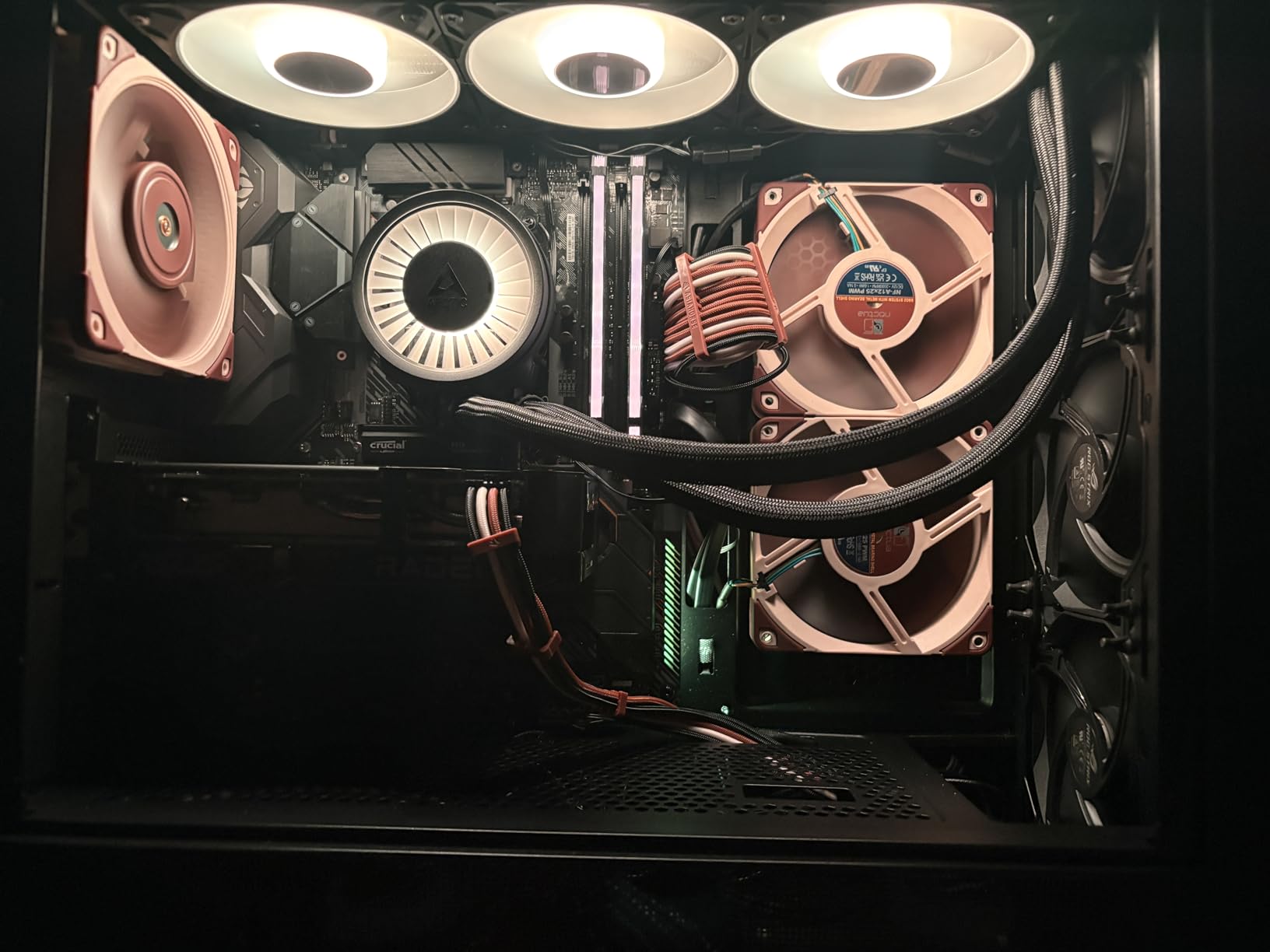 ASUS Dual AMD Radeon RX 9060 XT 16GB GDDR6 Graphics Card, PCIe 5.0, HDMI 2.1b, DisplayPort 2.1a, 2.5-Slot Design, Axial-tech Fan Design, 0dB Technology, 3 Year Warranty customer photo 1