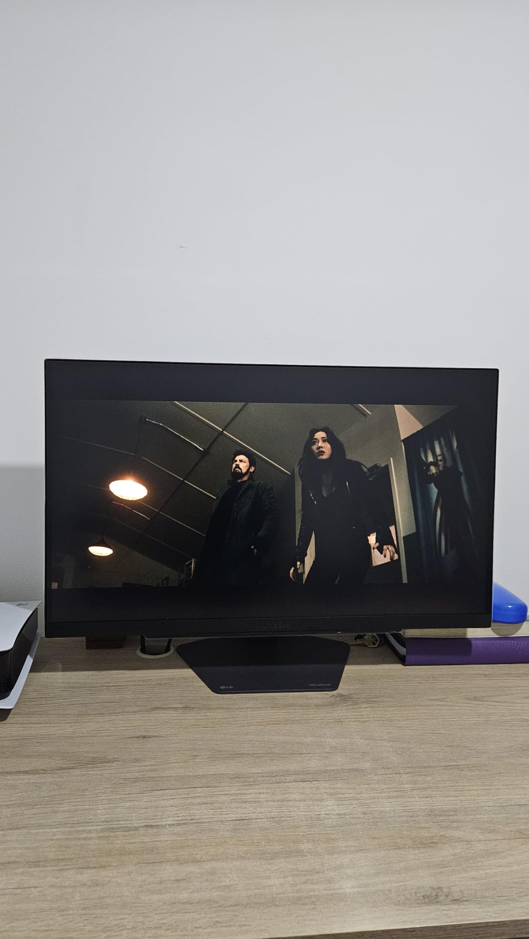 LG 27G810A-B 27-inch Ultragear 4K UHD (3840 x 2160) IPS Gaming Monitor, Dual Mode UHD 180Hz or FHD 360Hz, 1ms, NVIDIA G-Sync, AMD FreeSync Premium, VESA DisplayHDR 400 customer photo 1