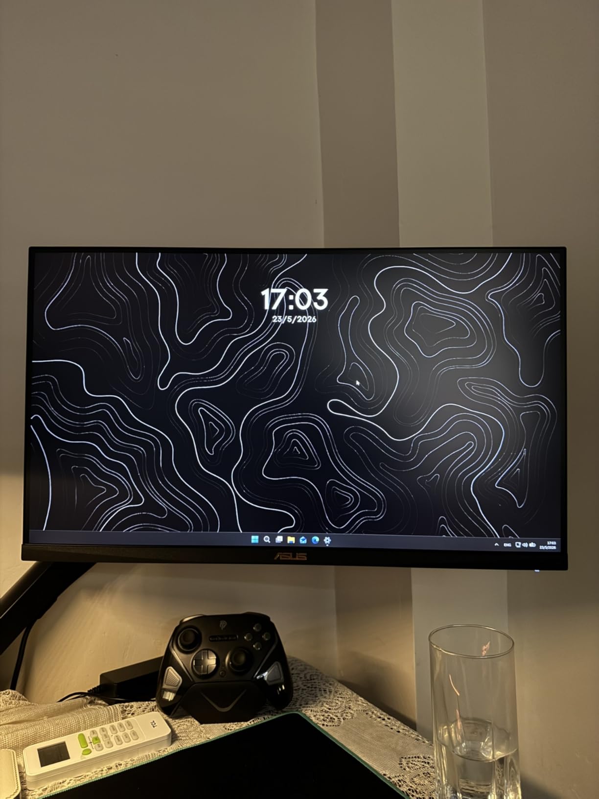ASUS TUF Gaming Series 5 24.5-inch 1080P Monitor (VG259QM5A) - Full HD, Fast-IPS, 240Hz, 0.3ms, G-SYNC Compatible, FreeSync Premium, 99% sRGB, DisplayWidget, Gaming AI, 3 yr Warranty customer photo 2