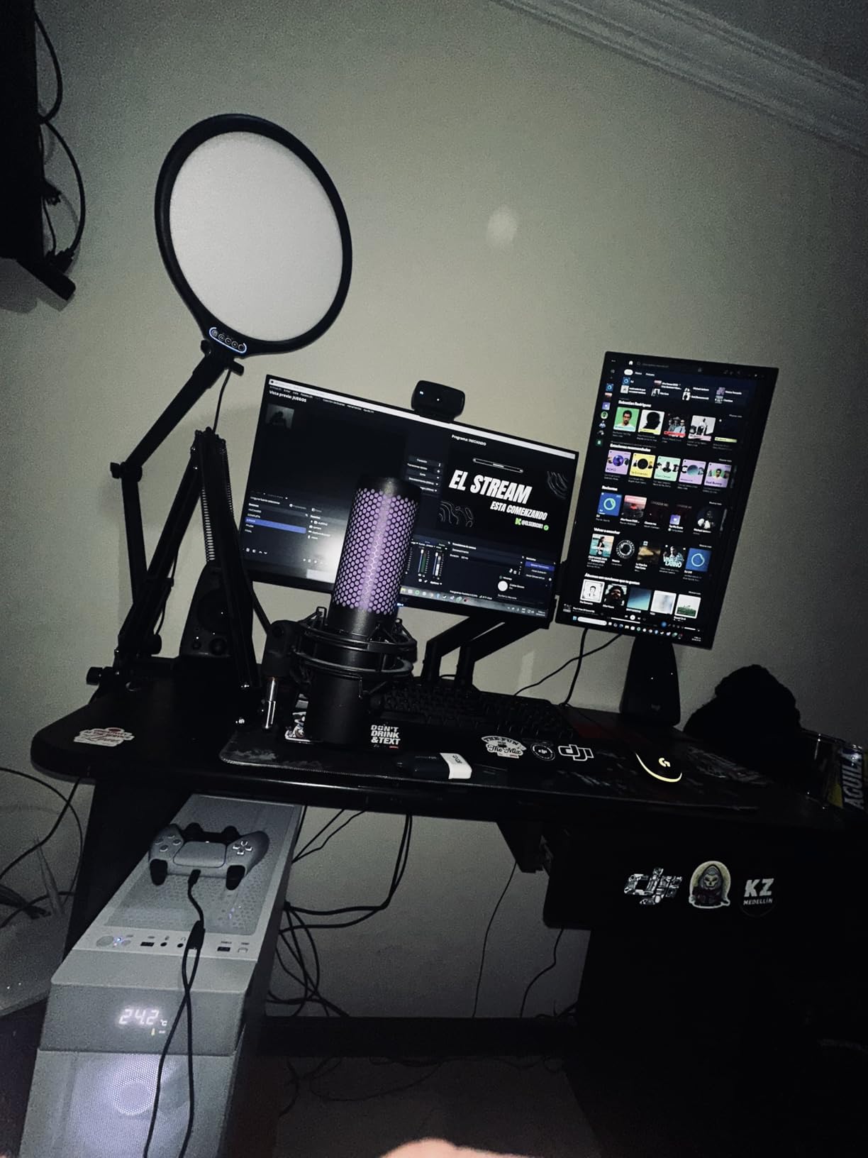 Sceptre New 22-Inch Gaming Monitor, FHD 1080p, Up to 144Hz, HDMI, DisplayPort, Built-in Speakers, Machine Black (E225W-FW144 Series, 2026) customer photo 2