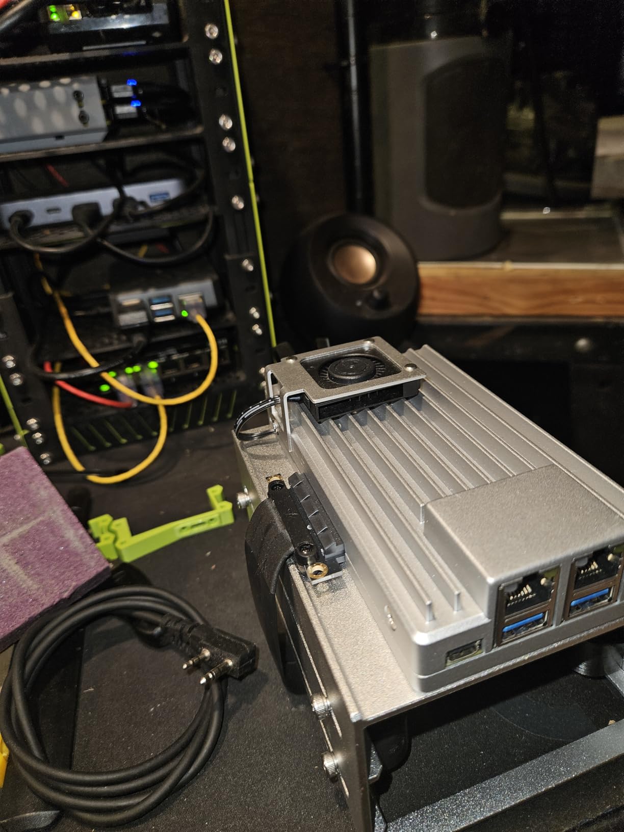 ZimaBoard 2 832 x86 Home Server, Quad-Core N150, 8GB DDR5, 32GB eMMC, PCIe 3.0x4 Expansion, Dual 2.5GbE & Dual SATA3.0, Low-Power 24/7 Fanless, All-in-One NAS/Router/Docker/Home Lab with ZimaOS customer photo 2