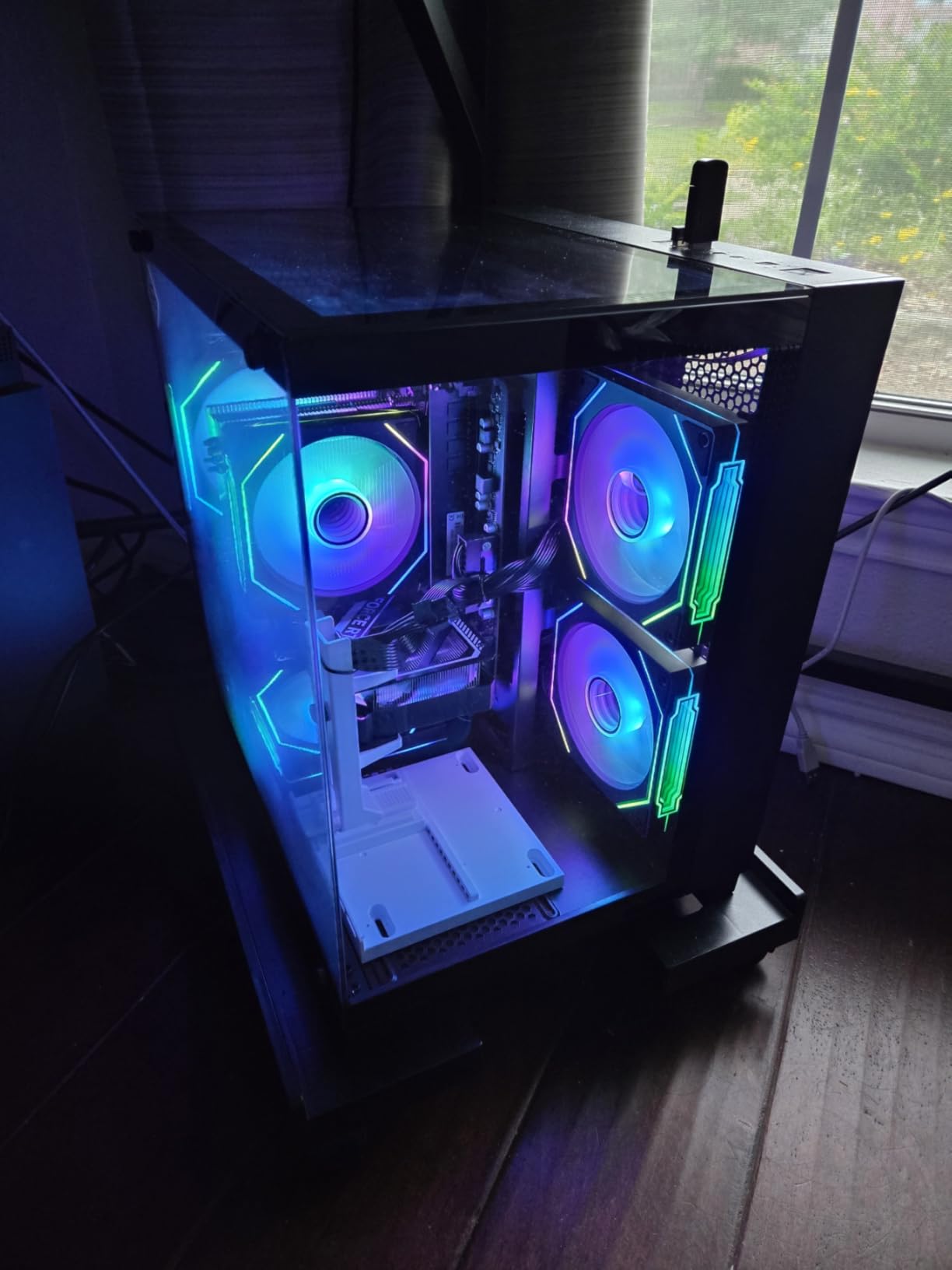 Gaming Desktop PC Core Ultra 7 265KF | GeForce RTX 5070 12GB GDDR7 | 16GB DDR5 RAM | 1TB NVMe SSD 3.0 | High-Performance Tower for 4K 8K VR Gaming, Streaming & Content Creation customer photo 1