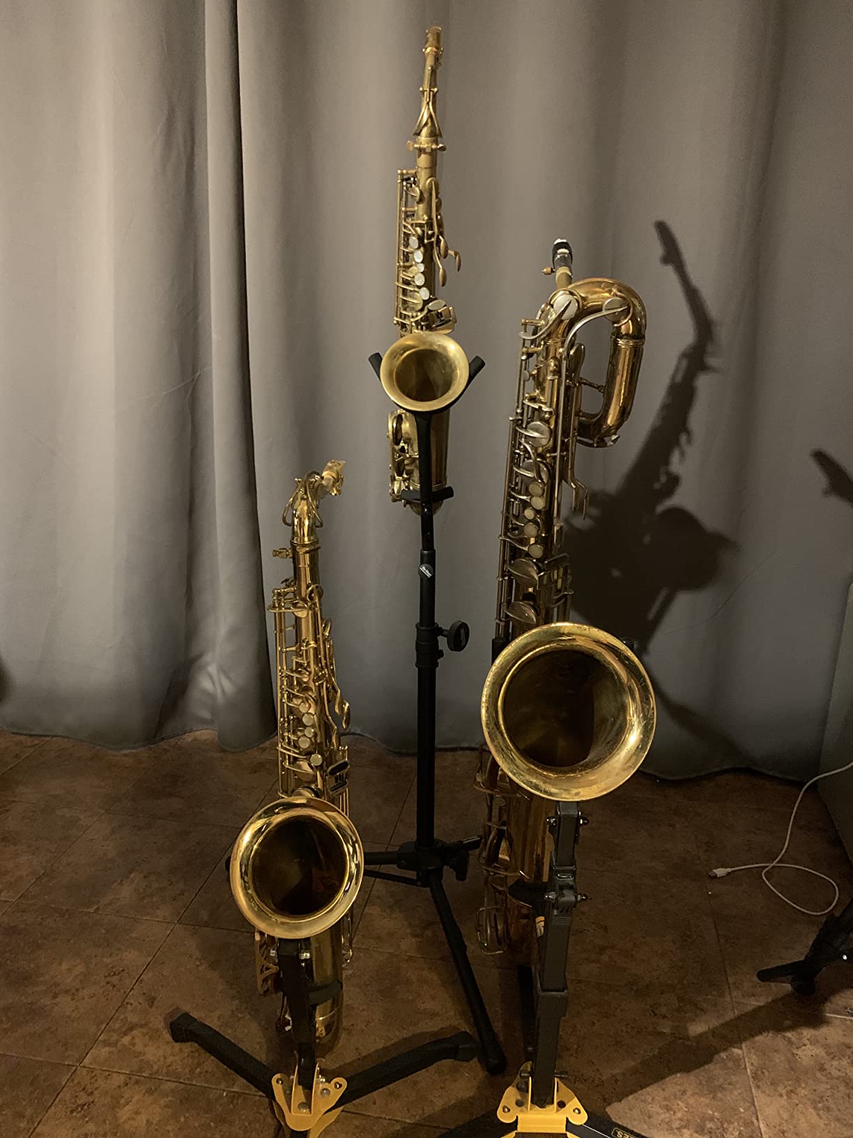 On-Stage (SXS7401B) Tall Alto/ Tenor Sax Stand, Black customer photo 2