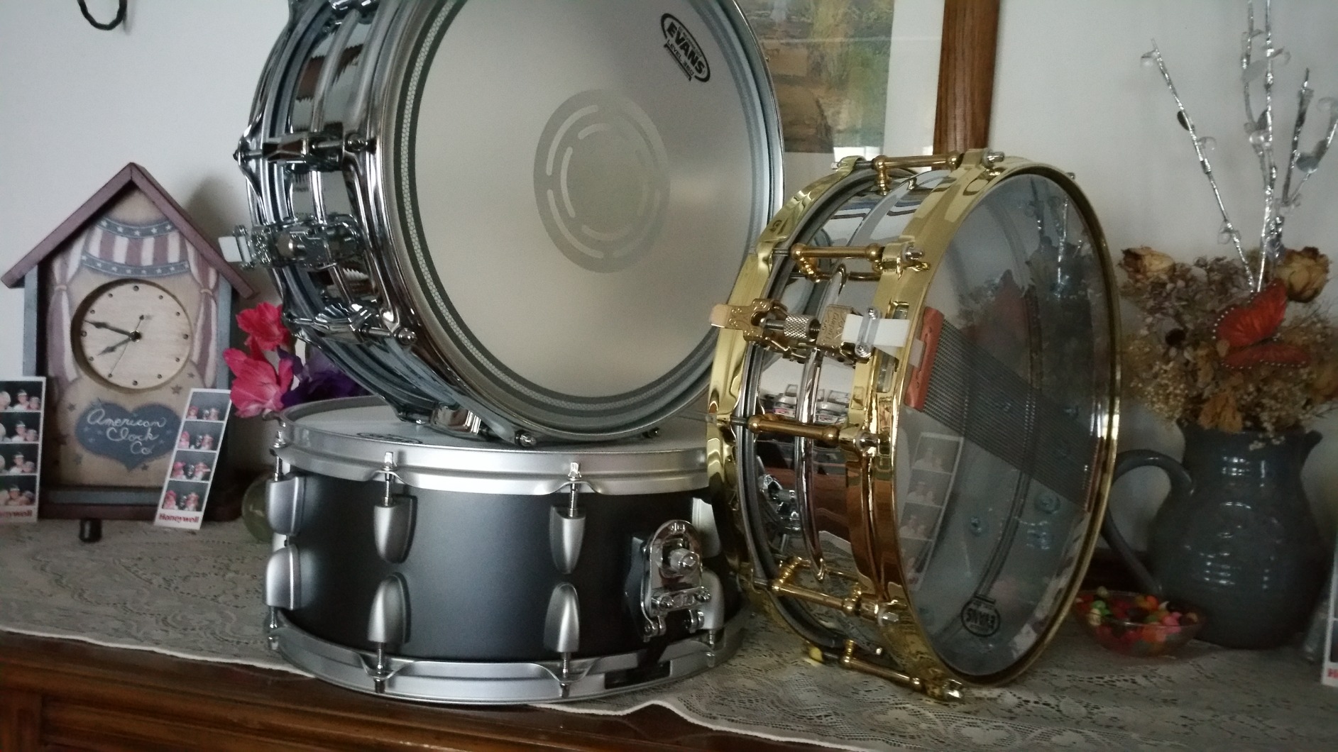 Ludwig LM402 Smooth Chrome Plated Aluminum 6.5 x 14 Inches Snare Drum with Imperial Lugs and Supra-Phonic Strainer customer photo 2