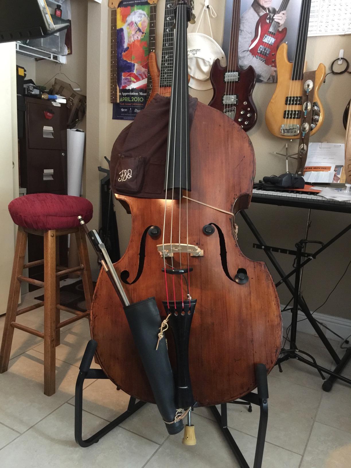 Hercules DS590B Double Bass Stand customer photo 1