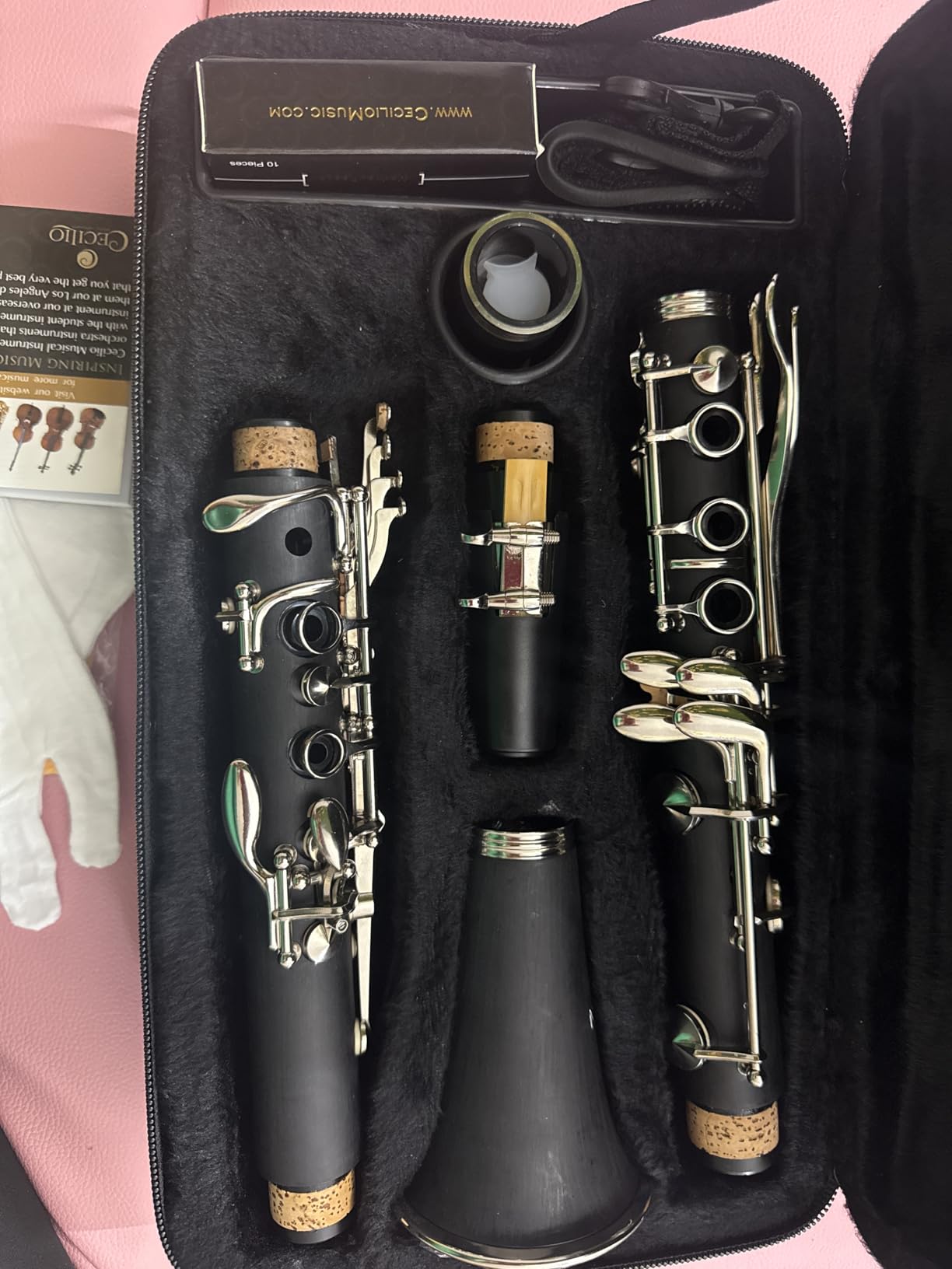 Mendini By Cecilio B Flat Clarinet for Beginner, Ebonite Bb Clarinet with 10 Reeds, Mouthpiece, Cork Grease, Gloves, Cleaning Cloth, Hard Case, Pocketbook, Stand (Black) customer photo 2