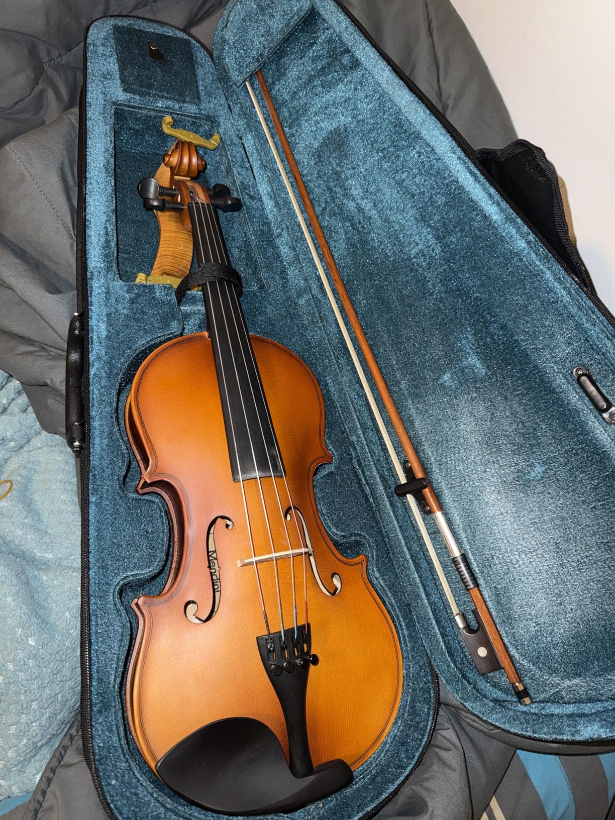 Mendini by Cecilio 16 Inch Solid Wood Viola Set, Natural Varnish | Hand Carved Viola Kit for Beginners, with Hard Case, Bow, Rosin, Viola Bridge, Extra Viola Strings customer photo 2